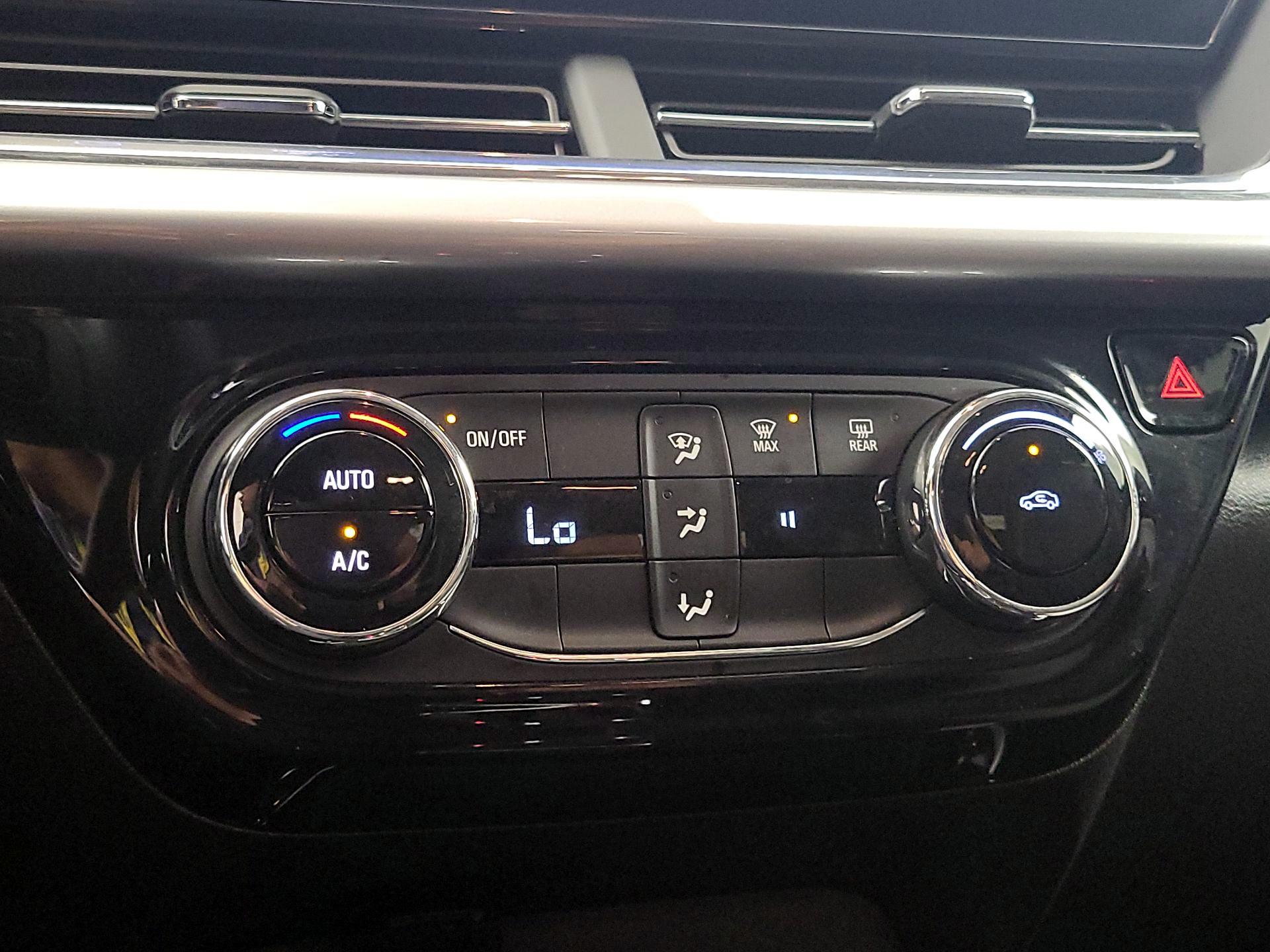 Thumbnail: 2025 Chevrolet Trax - 16