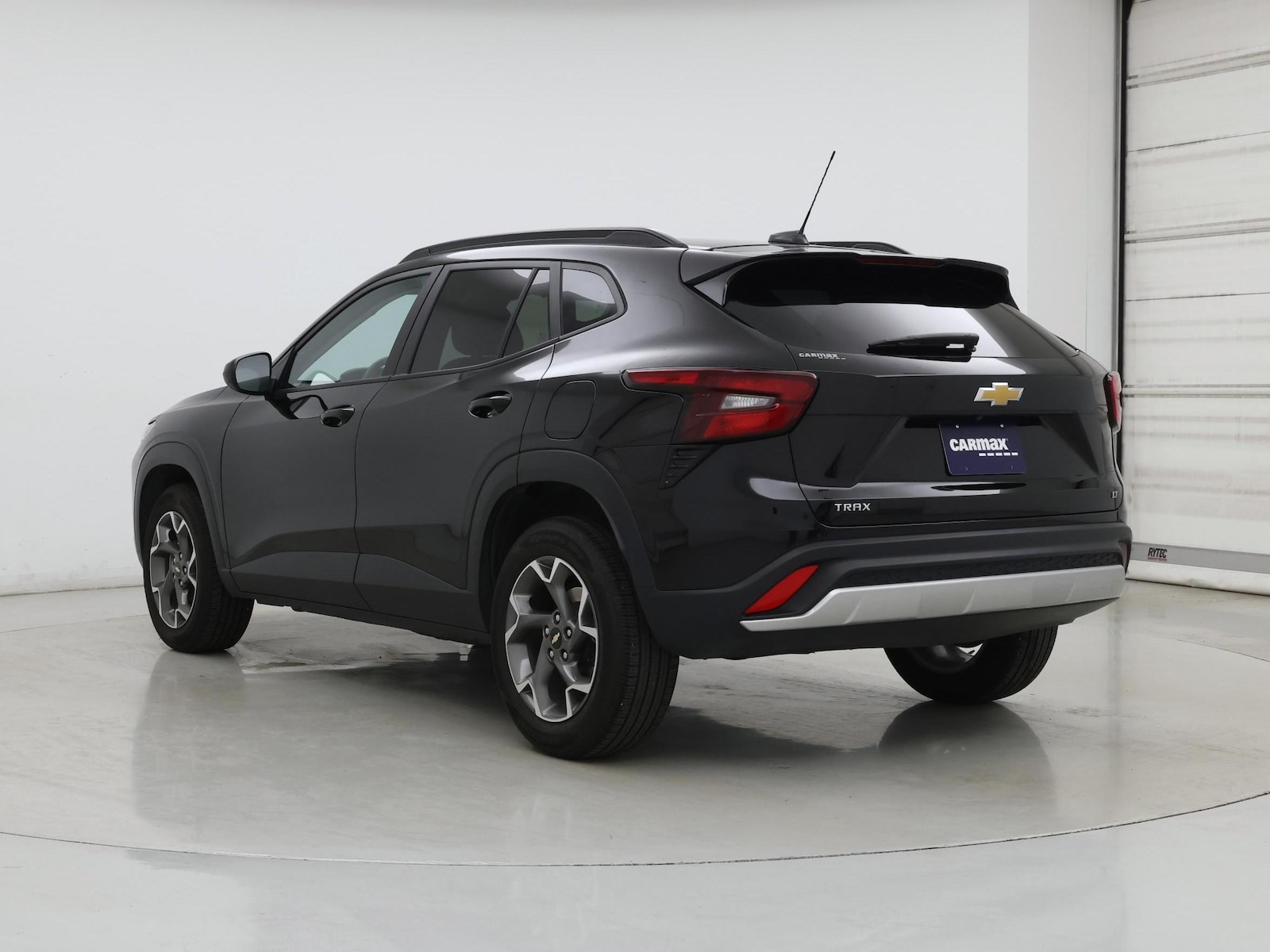 2025 Chevrolet Trax LT - Photo 3