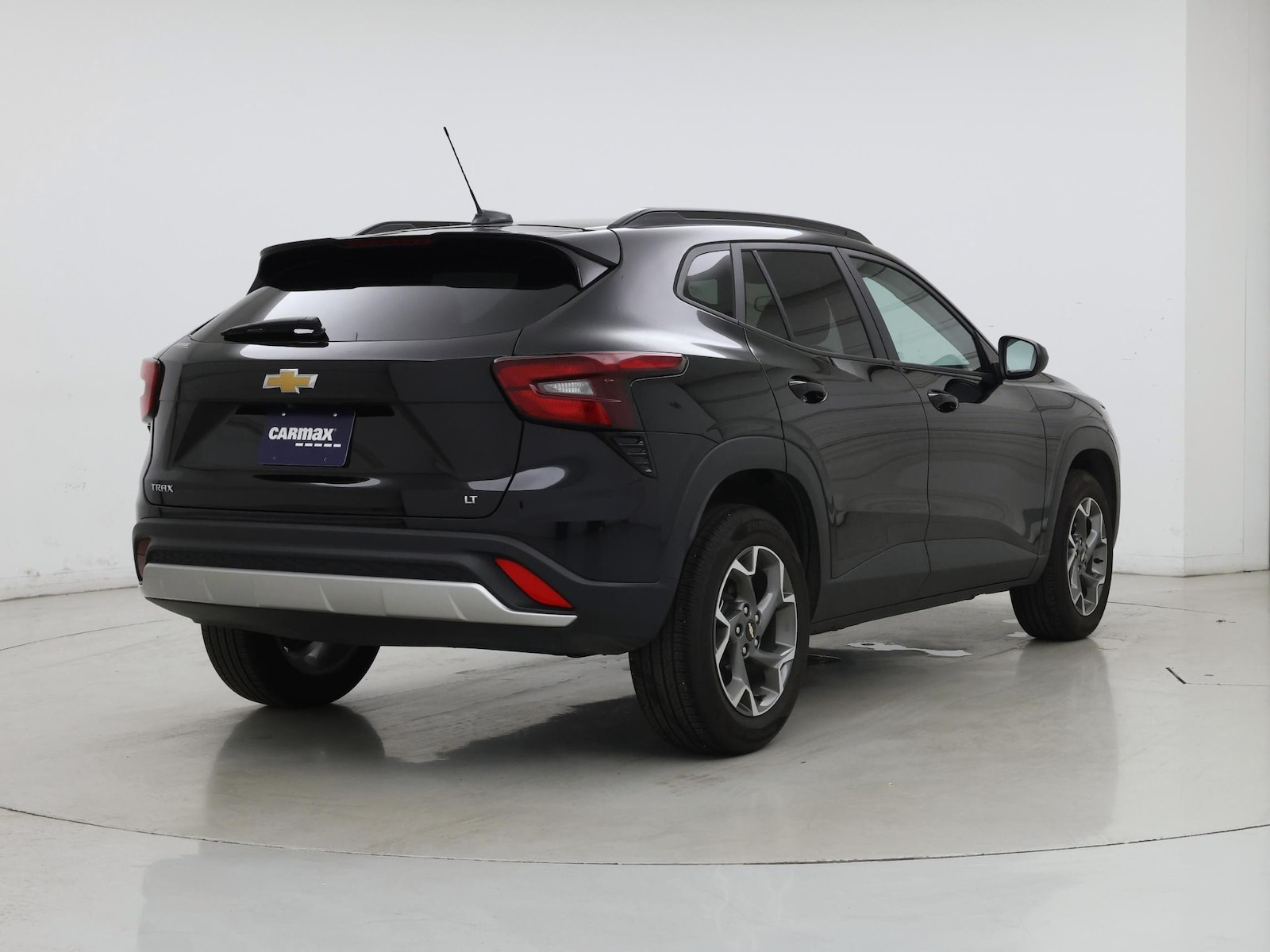 2025 Chevrolet Trax LT - Photo 9