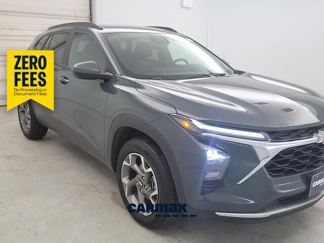 Gray 2025 Chevrolet Trax SUV / Crossover Front-Wheel Drive Automatic