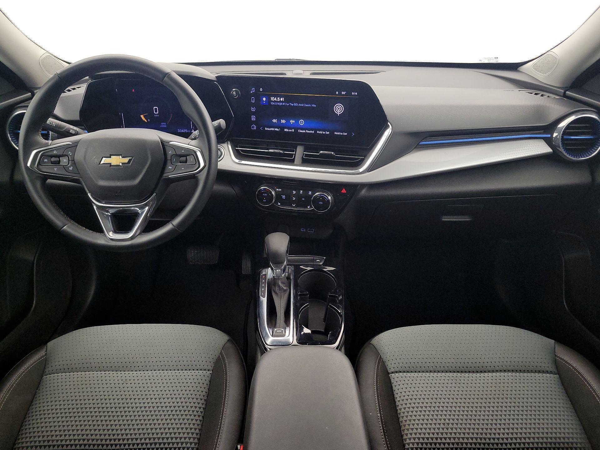 Thumbnail: 2025 Chevrolet Trax - 9