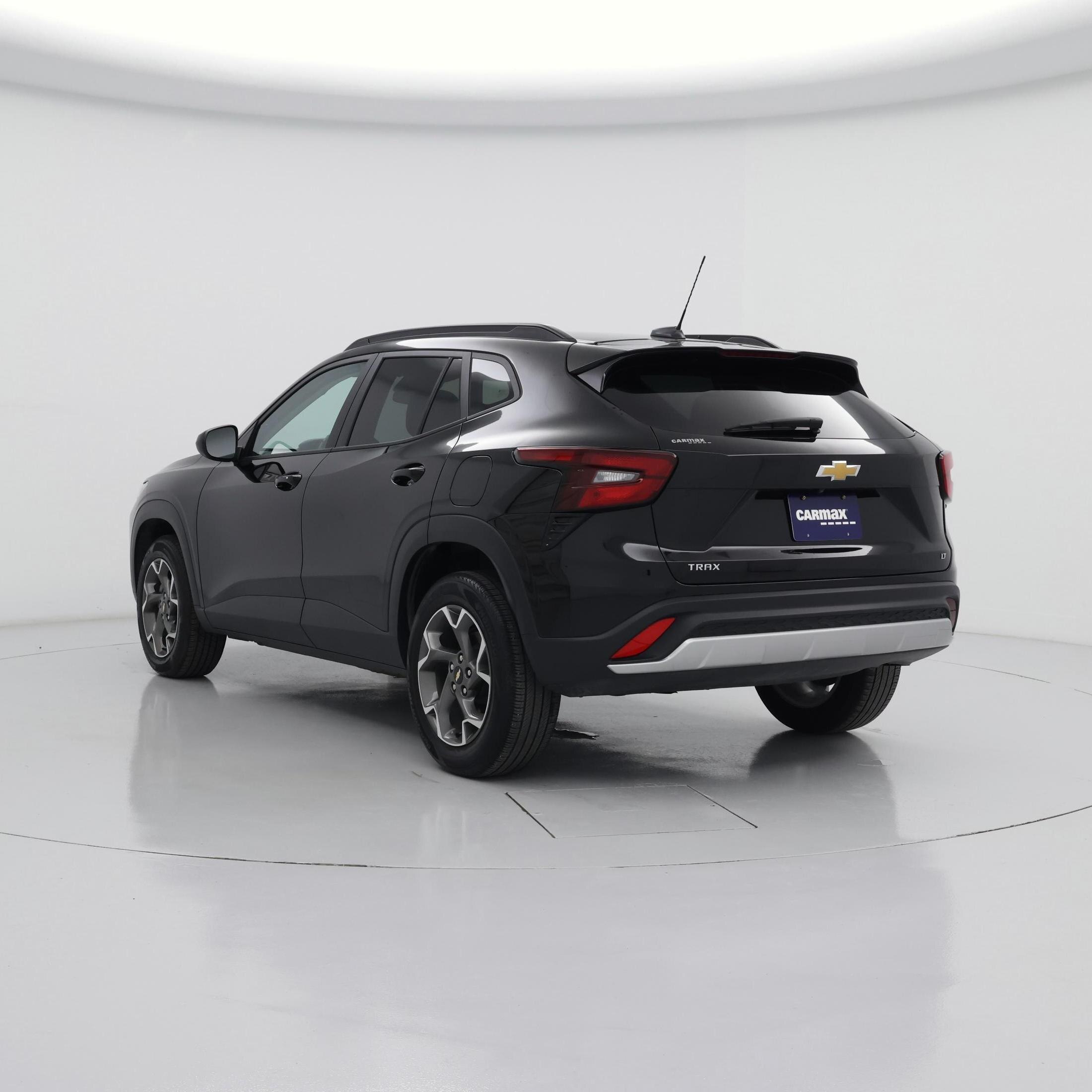 Thumbnail: 2025 Chevrolet Trax - 2