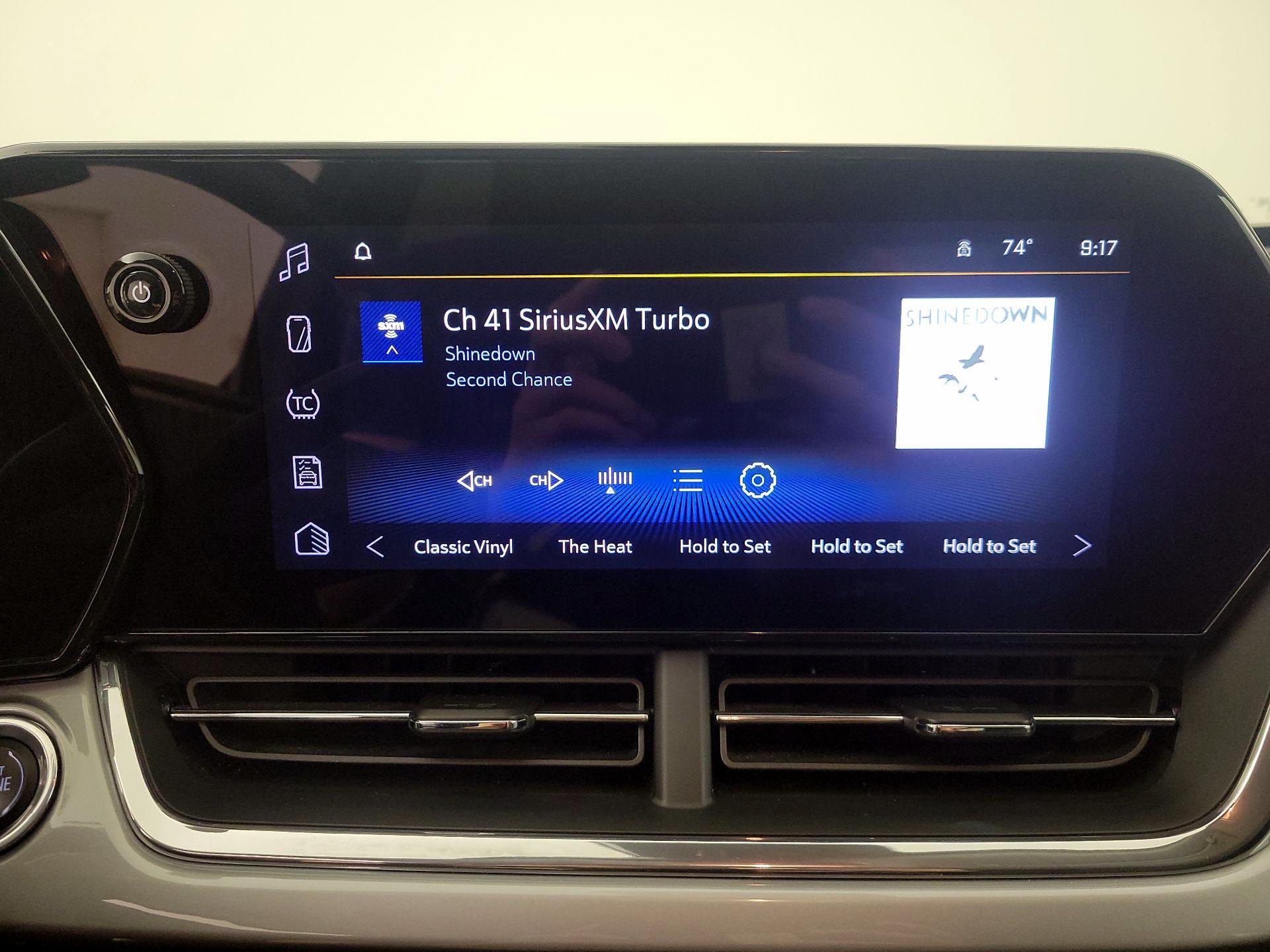 Thumbnail: 2025 Chevrolet Trax - 15