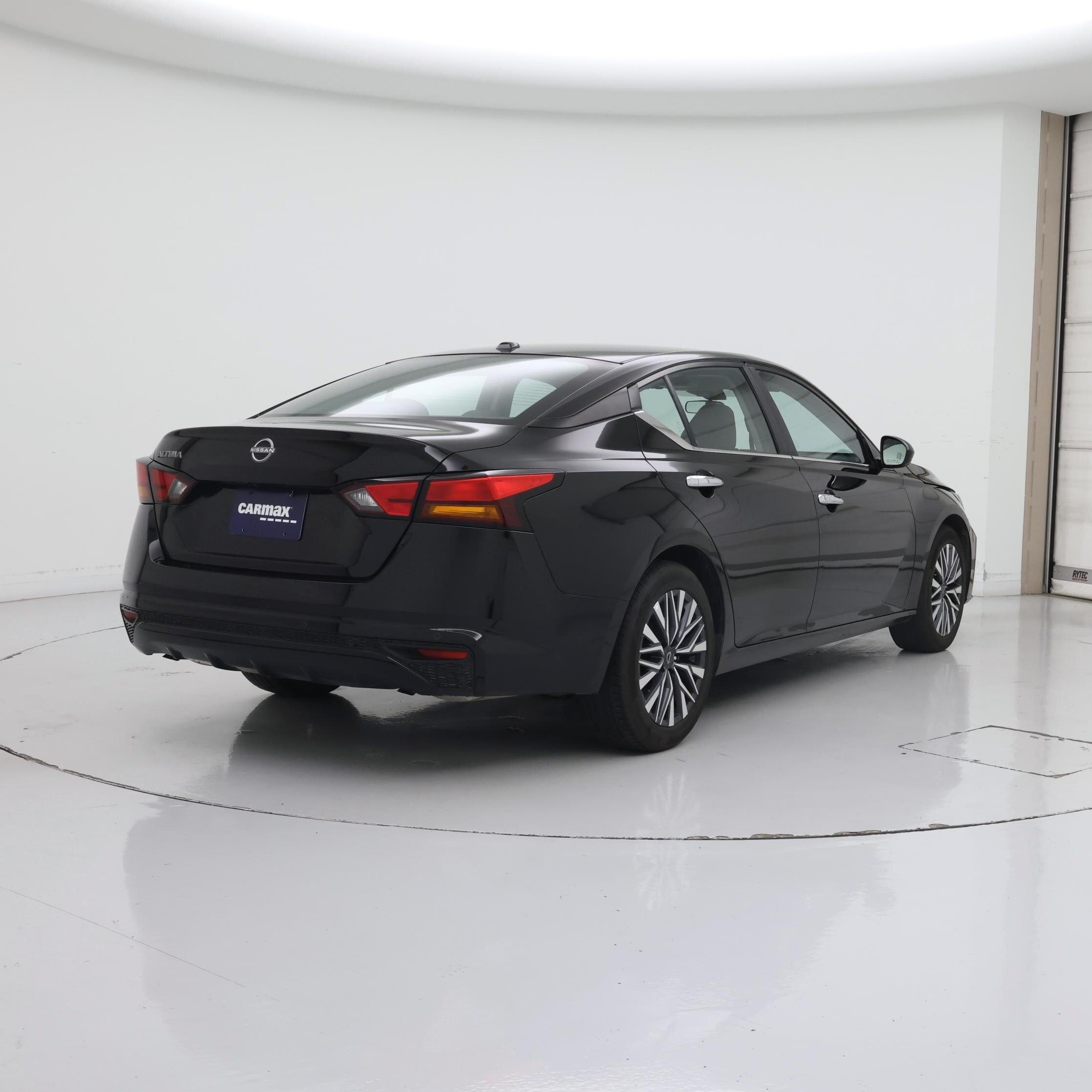 Thumbnail: 2025 Nissan Altima - 8