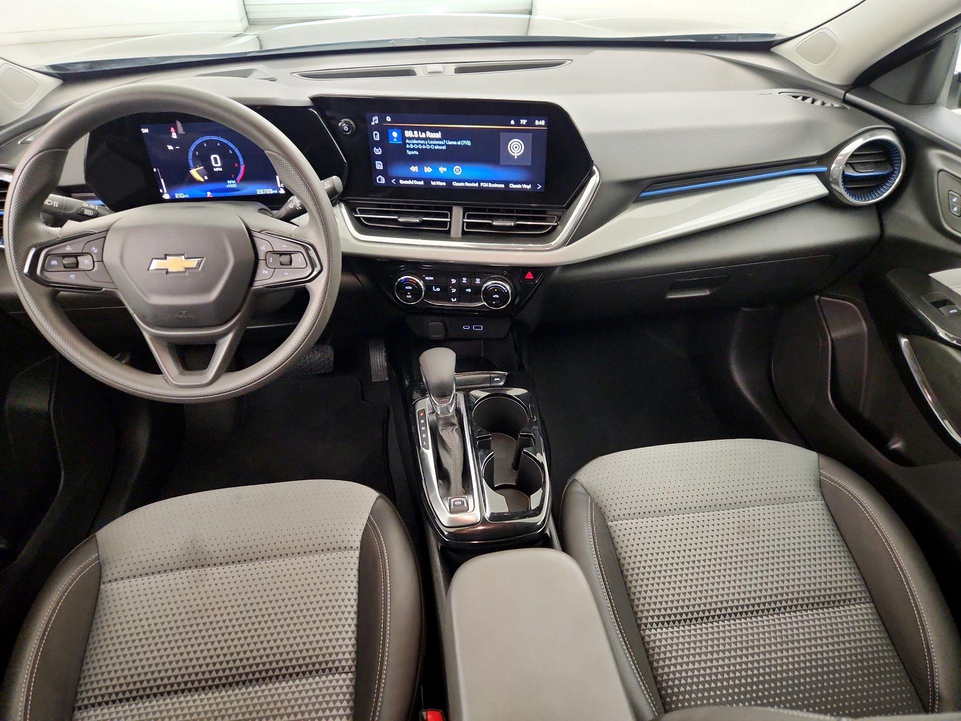 Thumbnail: 2025 Chevrolet Trax - 9