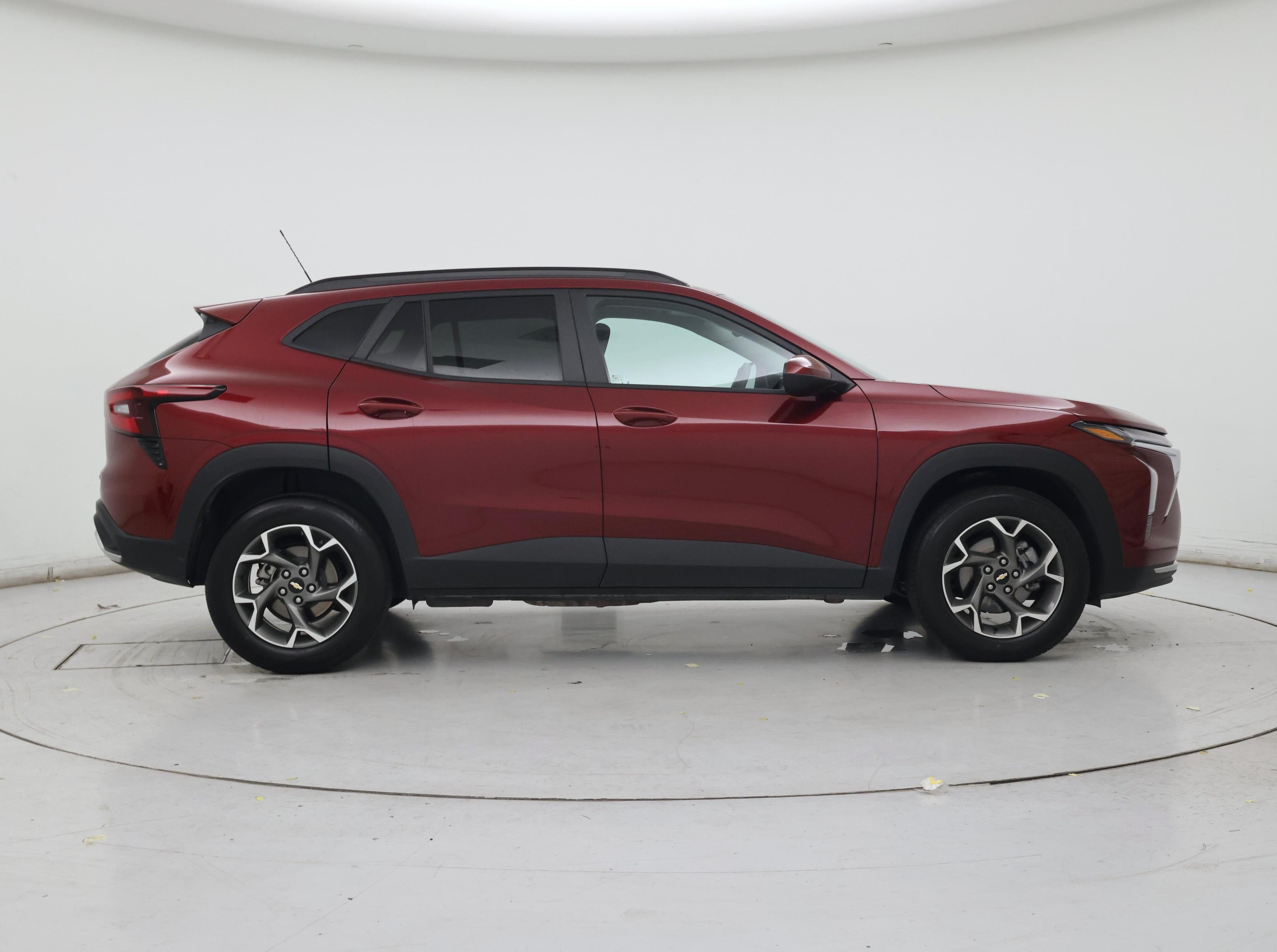 Thumbnail: 2025 Chevrolet Trax - 7