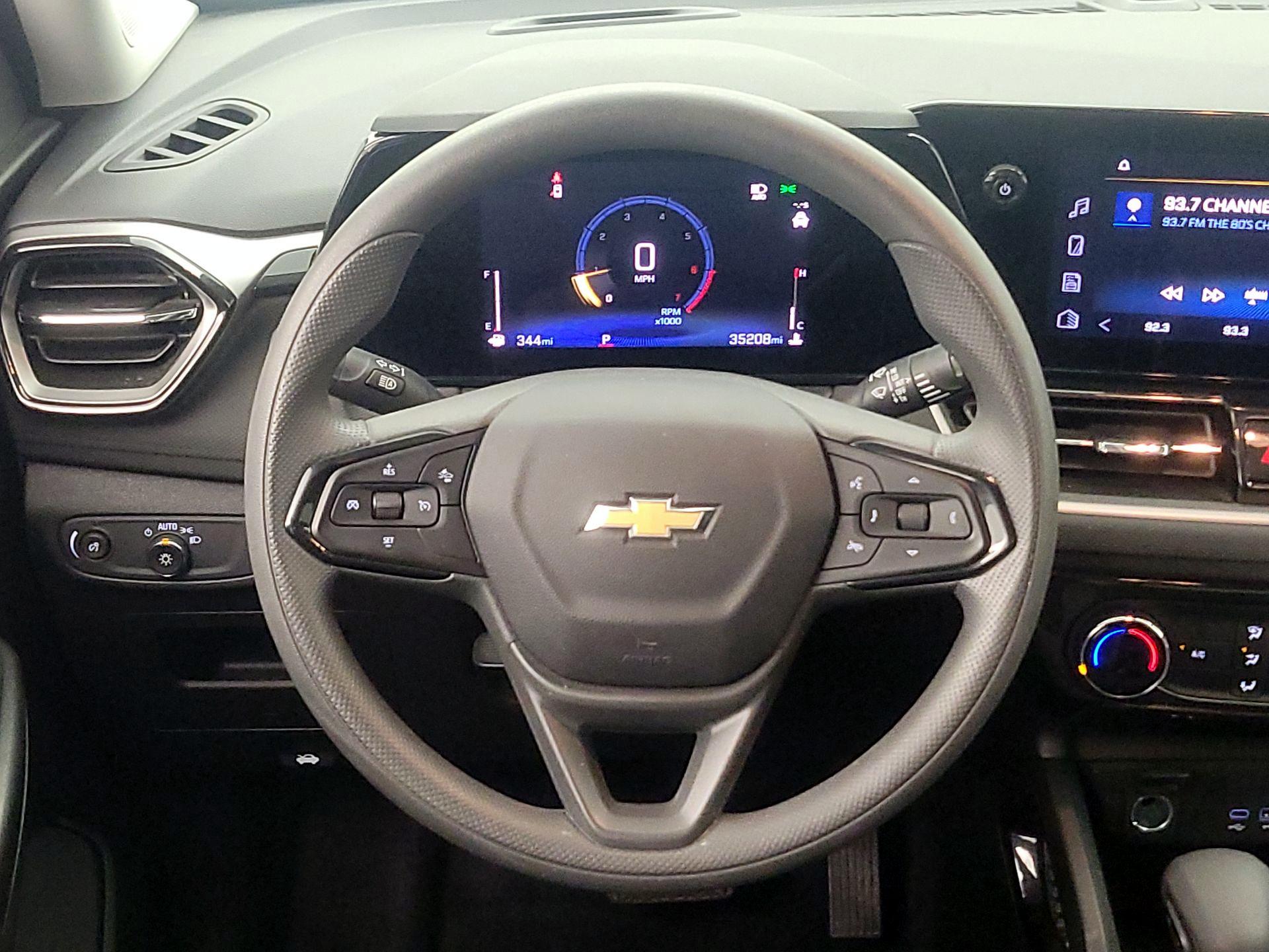 Thumbnail: 2025 Chevrolet TrailBlazer - 10