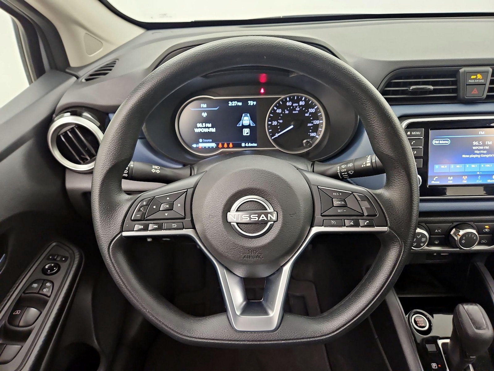 2025 Nissan Versa Sedan SV - Photo 11