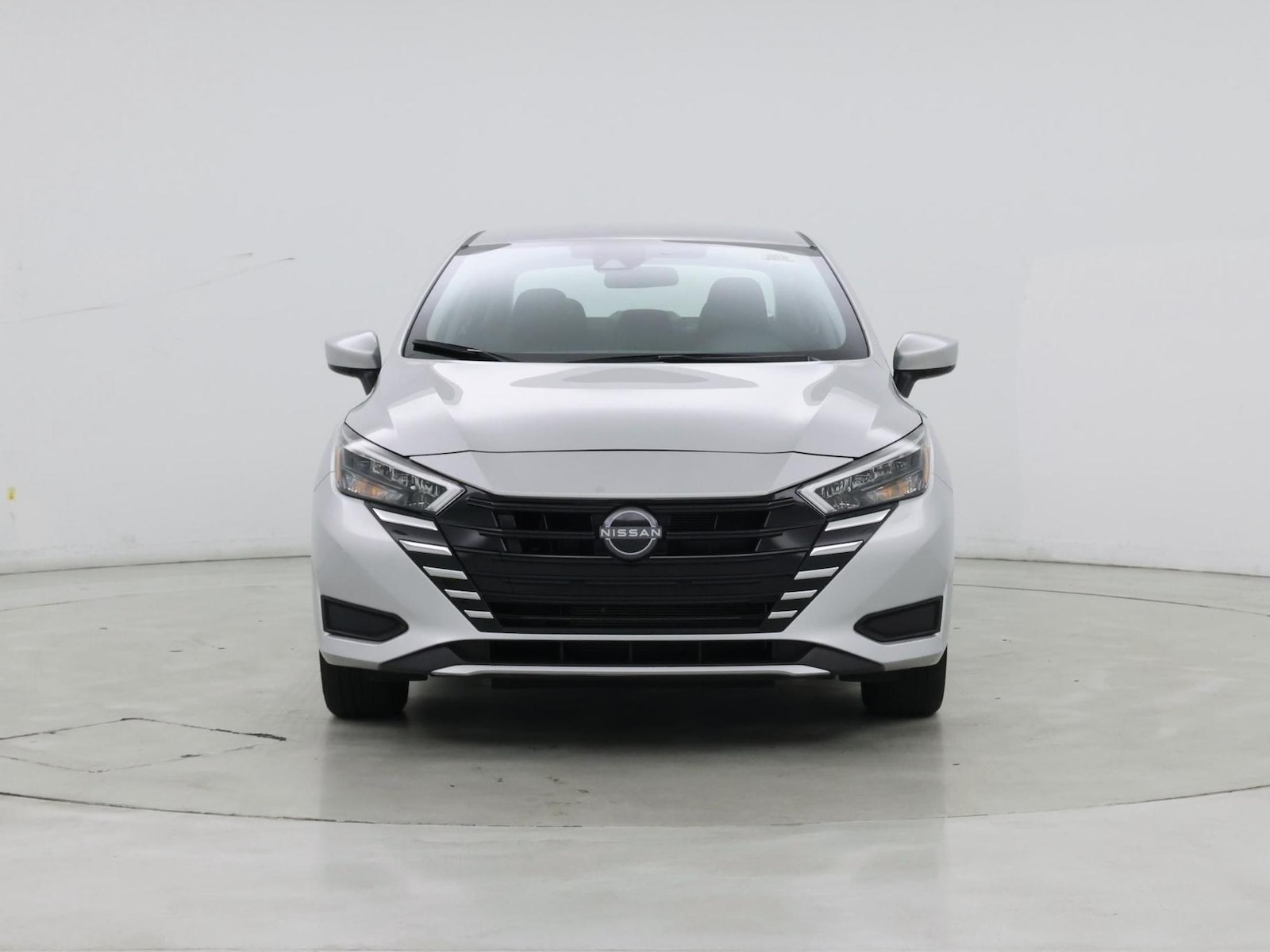 2025 Nissan Versa Sedan SV - Photo 6