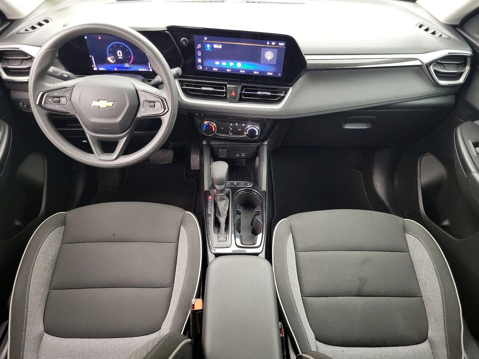 2025 Chevrolet Trailblazer LT - Photo 10