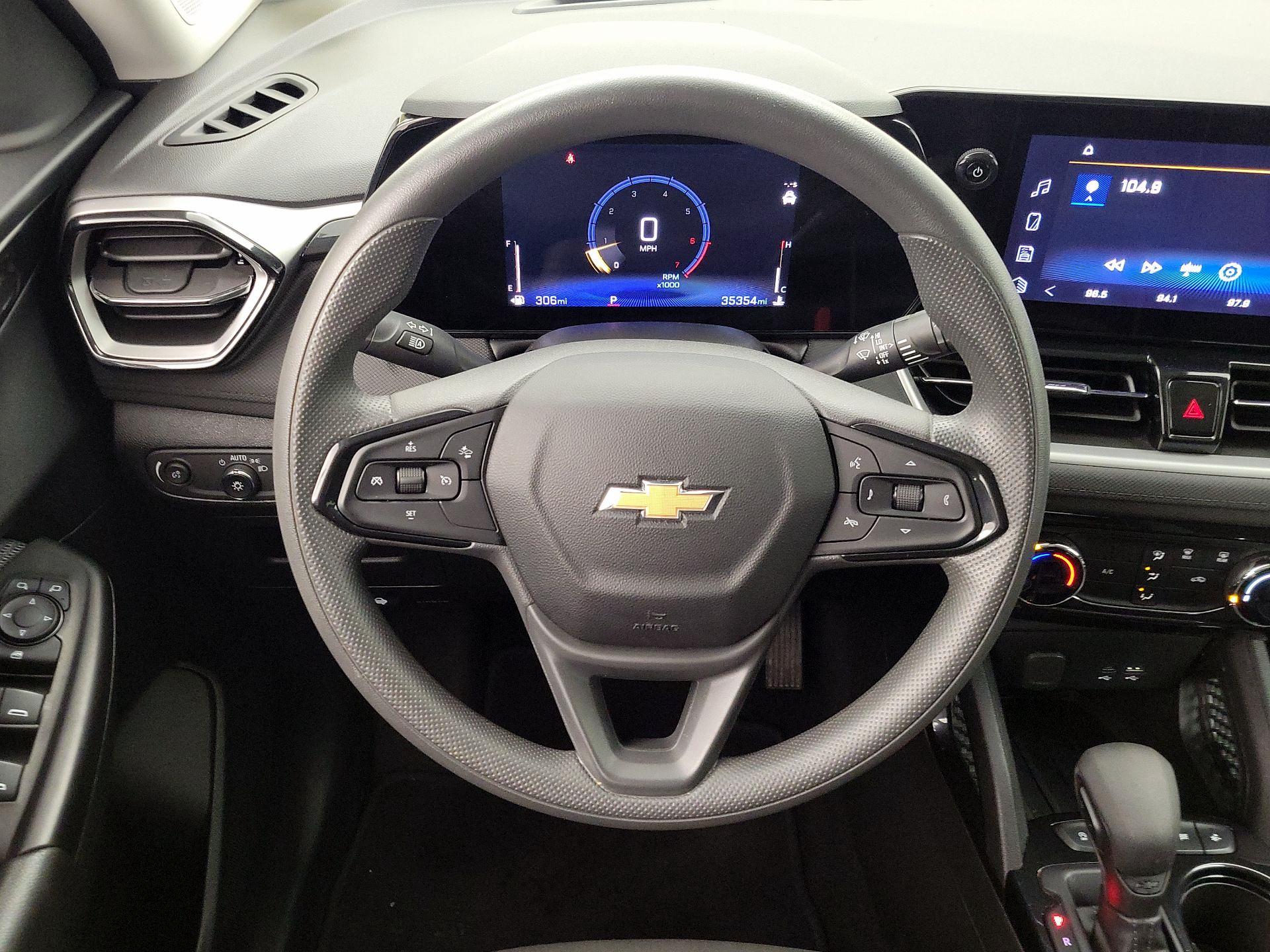Thumbnail: 2025 Chevrolet TrailBlazer - 10