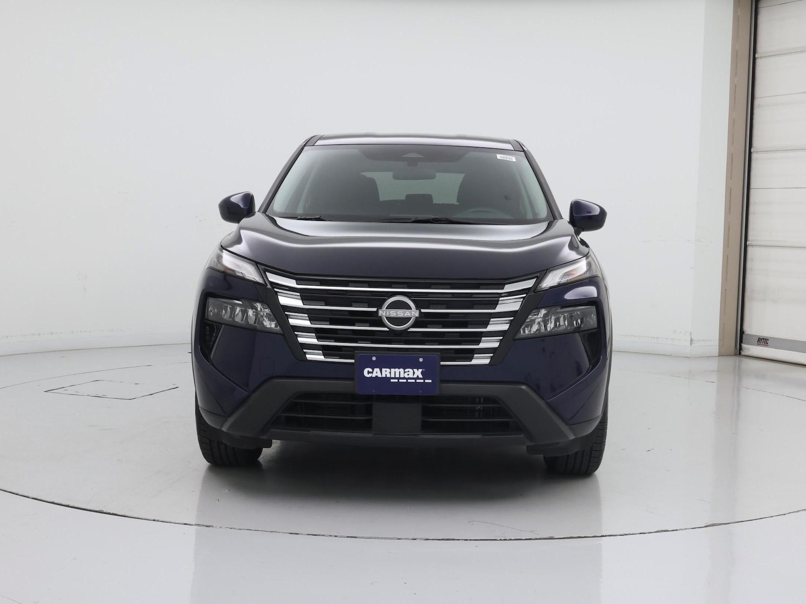 2025 Nissan Rogue SV - Photo 6