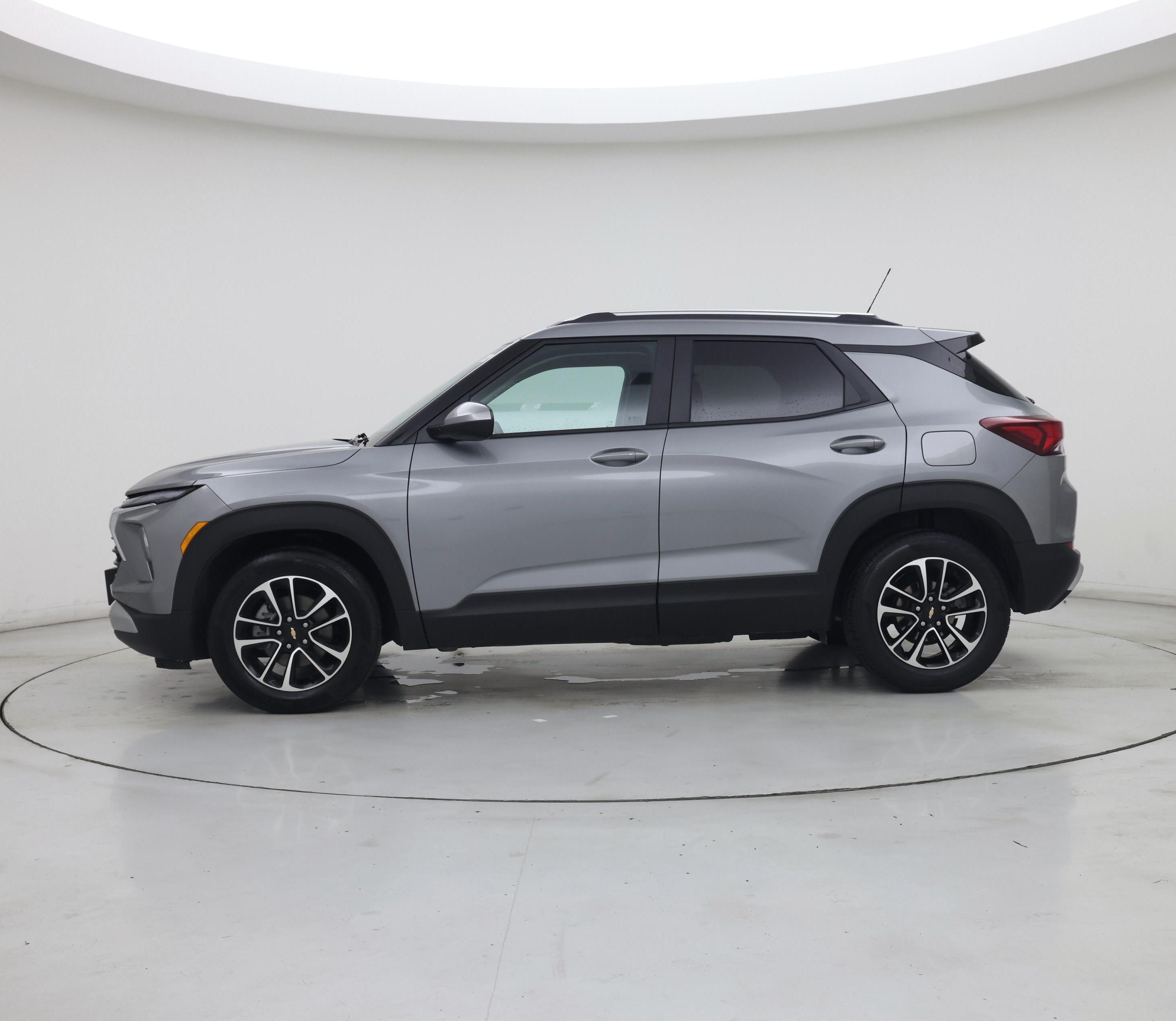 Thumbnail: 2025 Chevrolet TrailBlazer - 3