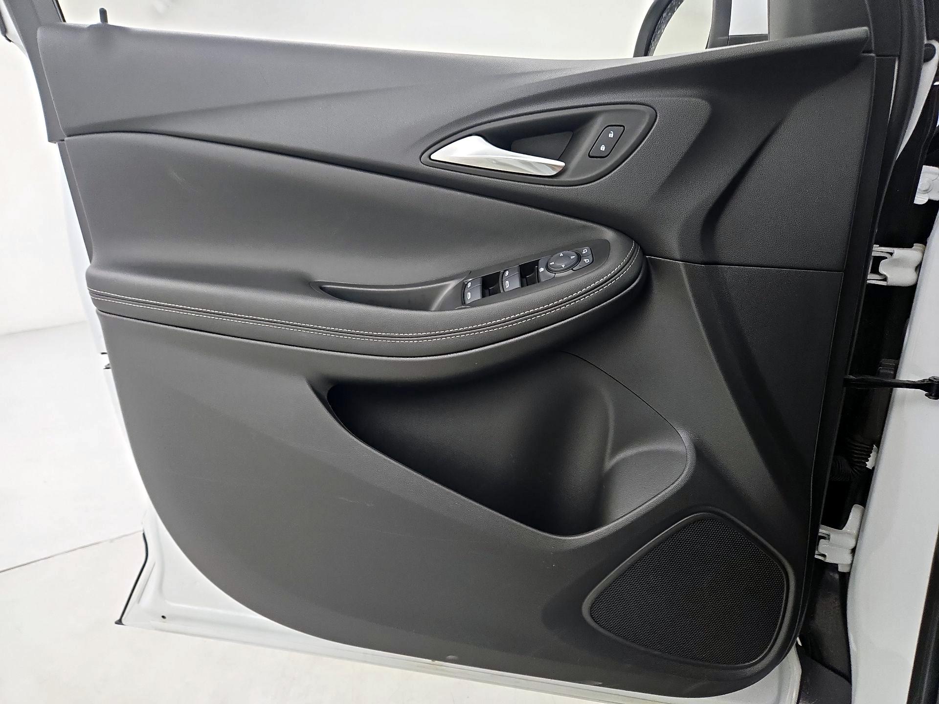 Thumbnail: 2025 Buick Encore GX - 12