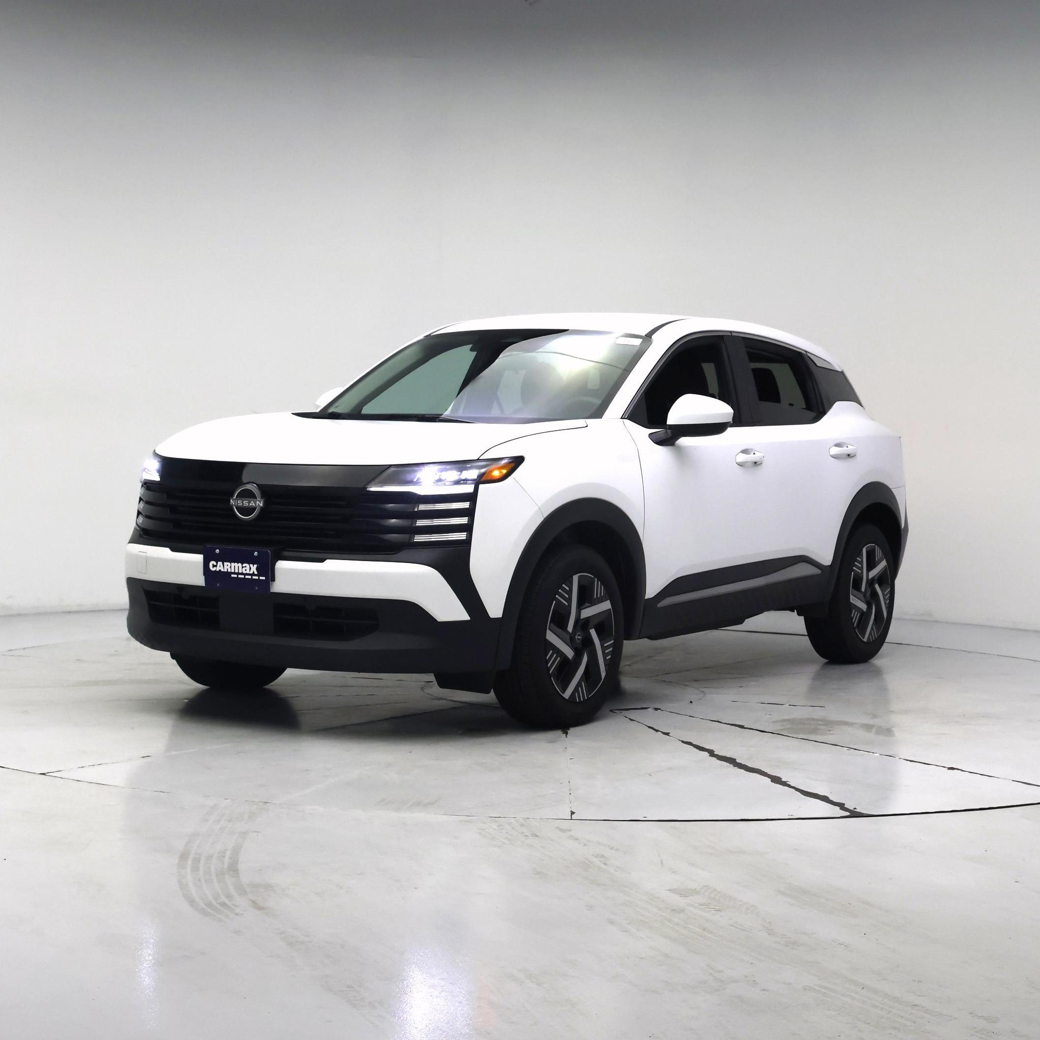 Thumbnail: 2025 Nissan Kicks - 4