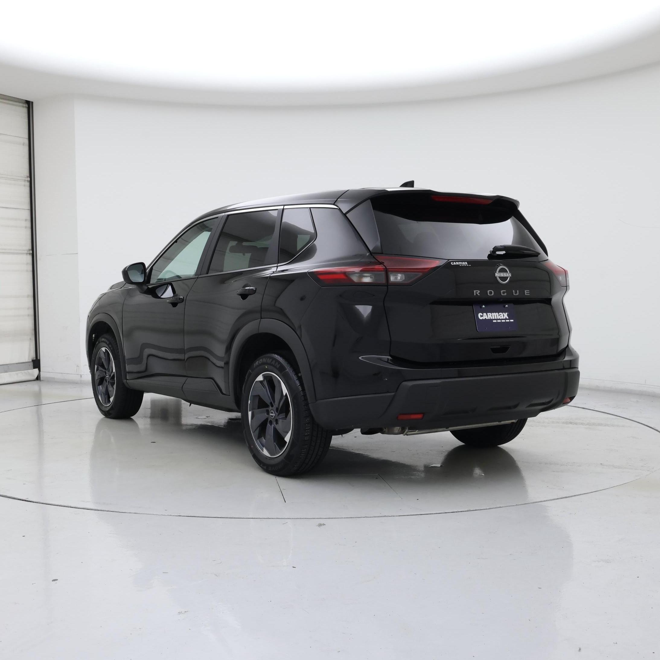 Thumbnail: 2025 Nissan Rogue - 2