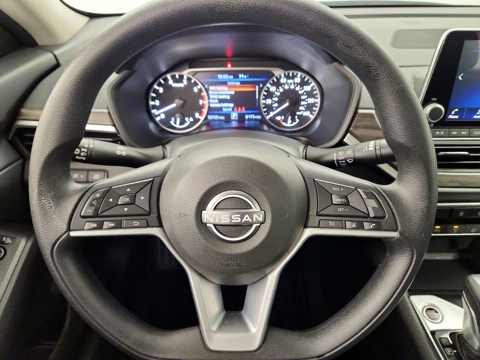 2025 Nissan Altima SV - Photo 11