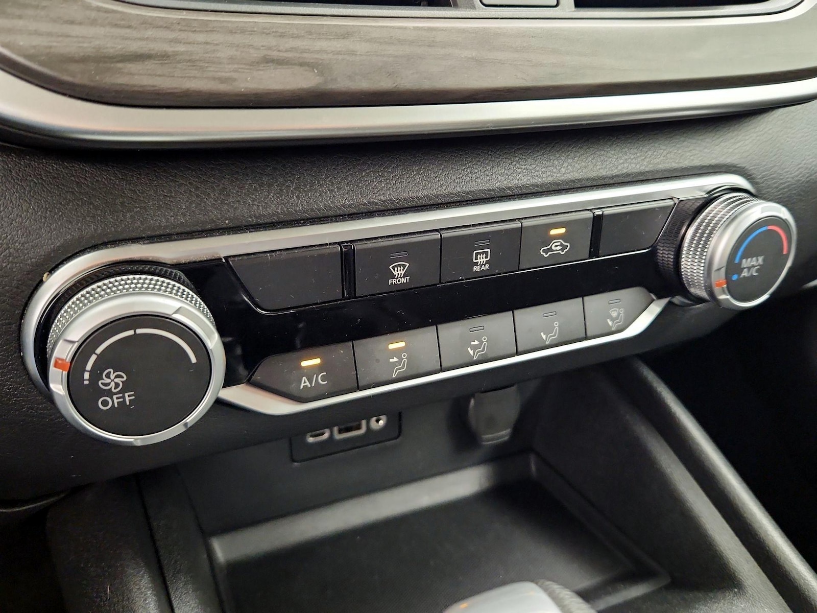 2025 Nissan Altima SV - Photo 17