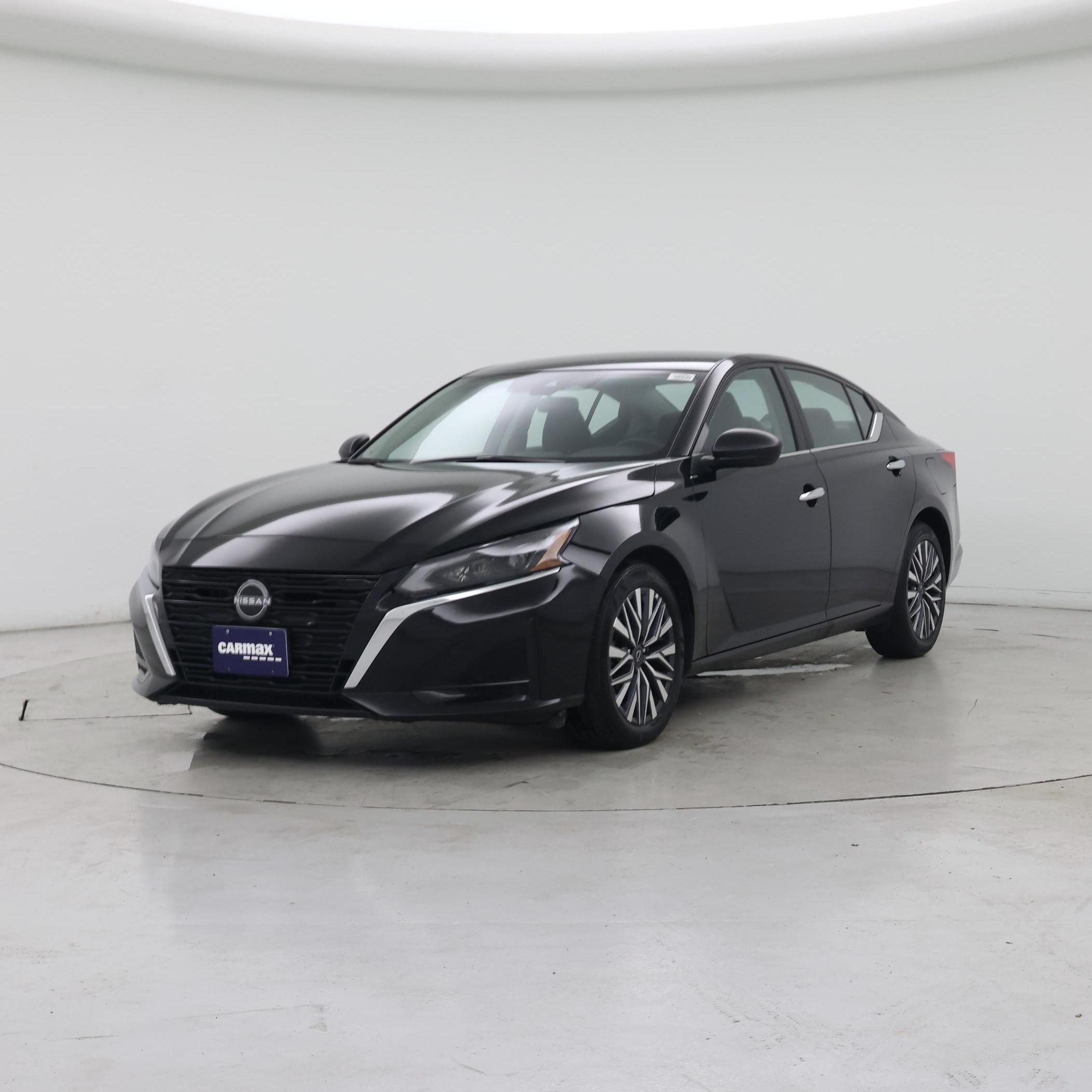 Thumbnail: 2025 Nissan Altima - 4