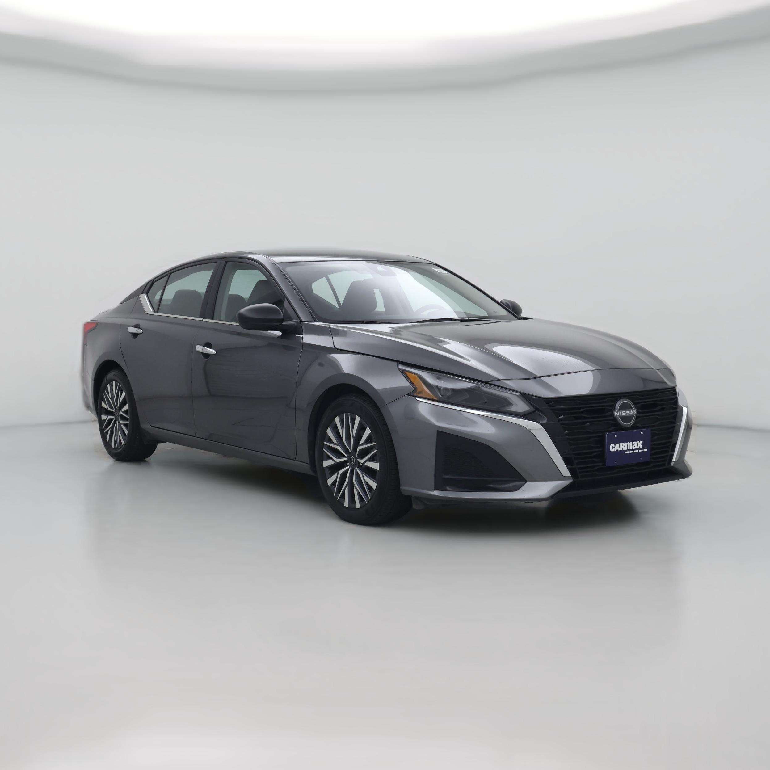 Thumbnail: 2025 Nissan Altima - 1