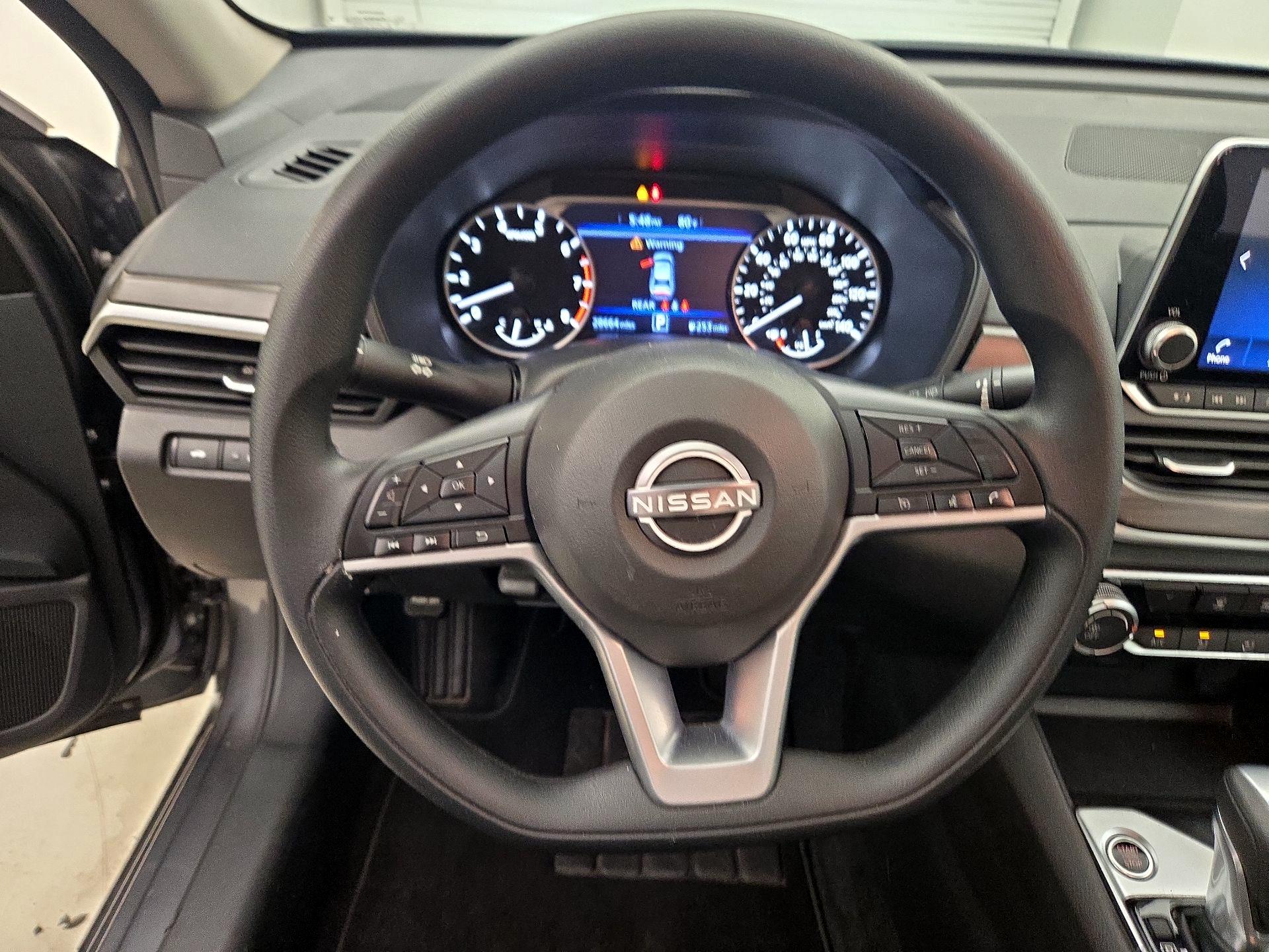 Thumbnail: 2025 Nissan Altima - 10