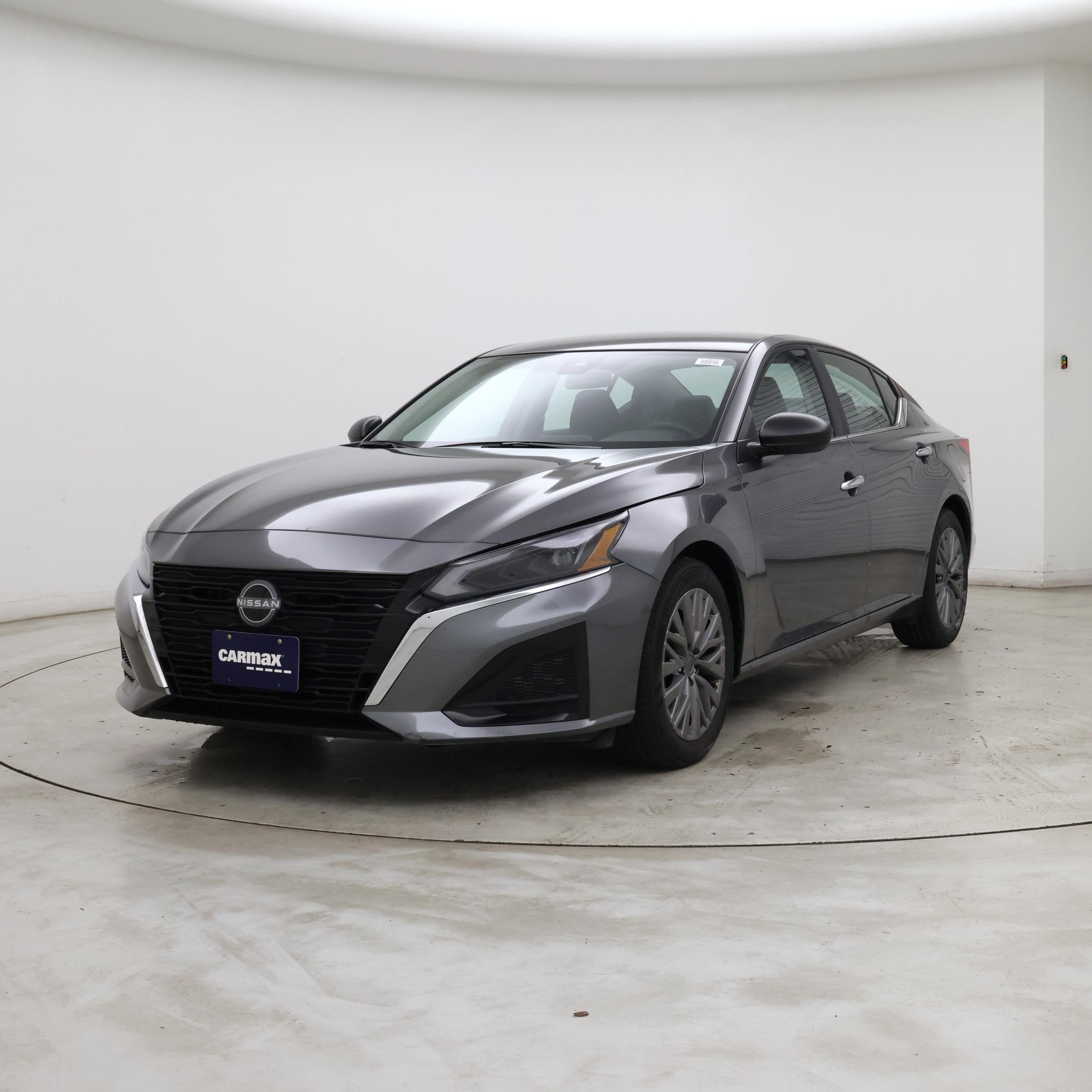 Thumbnail: 2025 Nissan Altima - 4