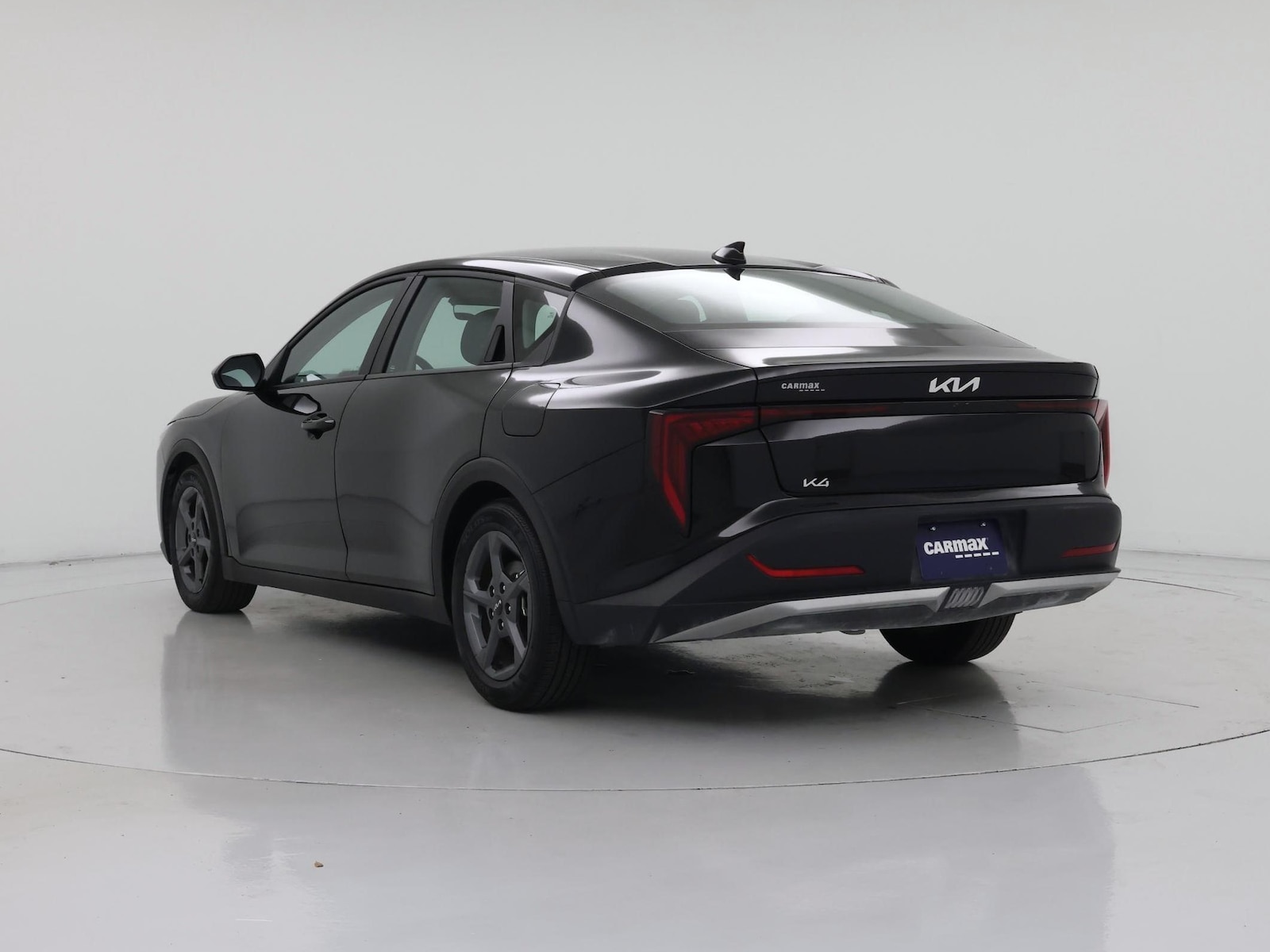 2025 Kia K4 LXS - Photo 3