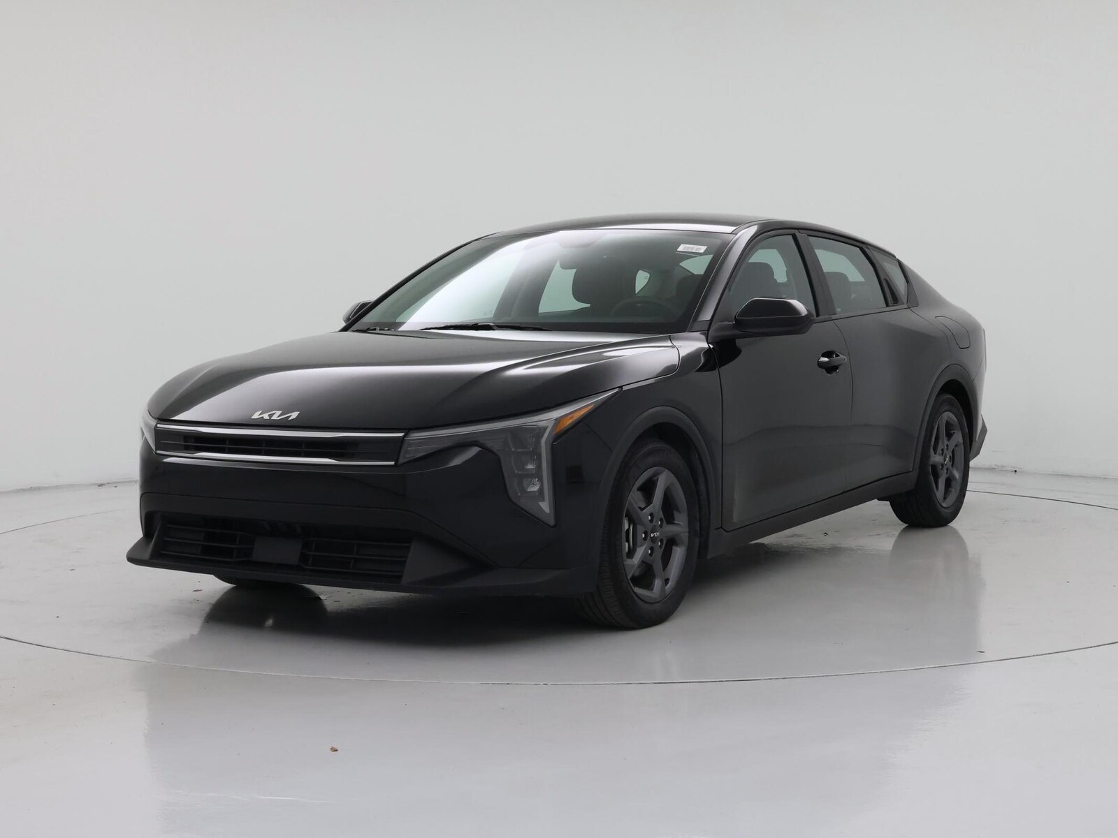 2025 Kia K4 LXS - Photo 5