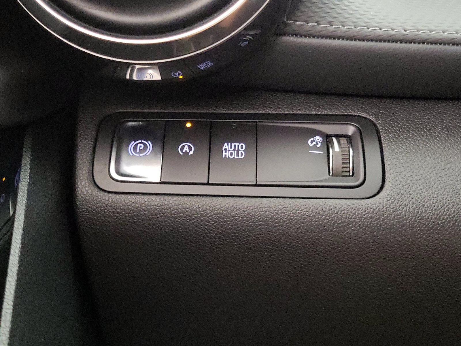 2025 Chevrolet Equinox LT - Photo 14