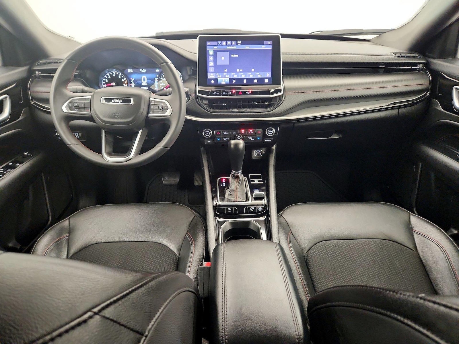 2025 Jeep Compass Trailhawk - Photo 10