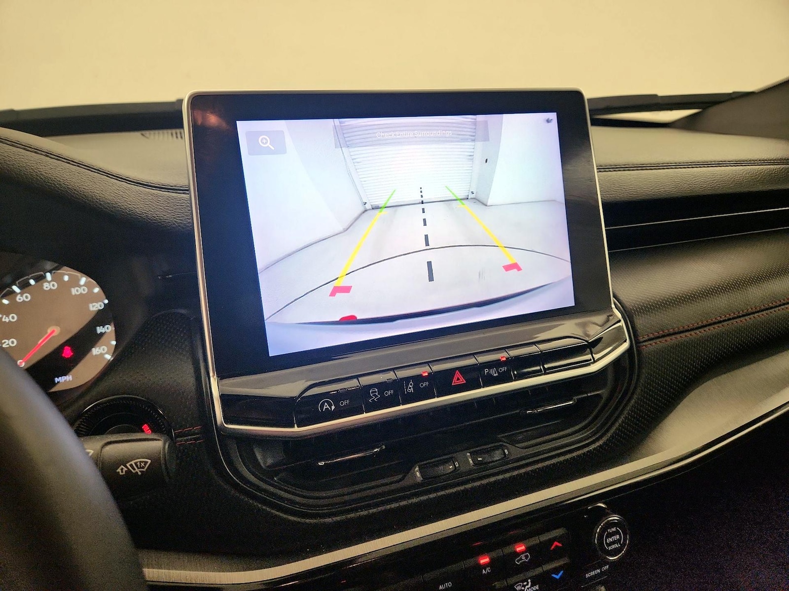 2025 Jeep Compass Trailhawk - Photo 15