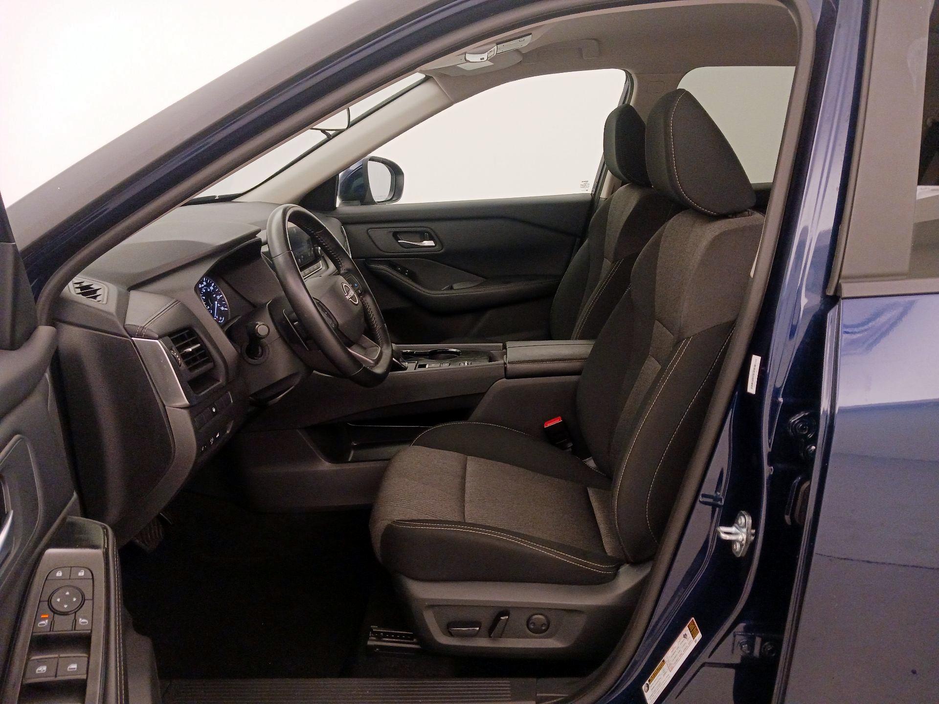 Thumbnail: 2025 Nissan Rogue - 11