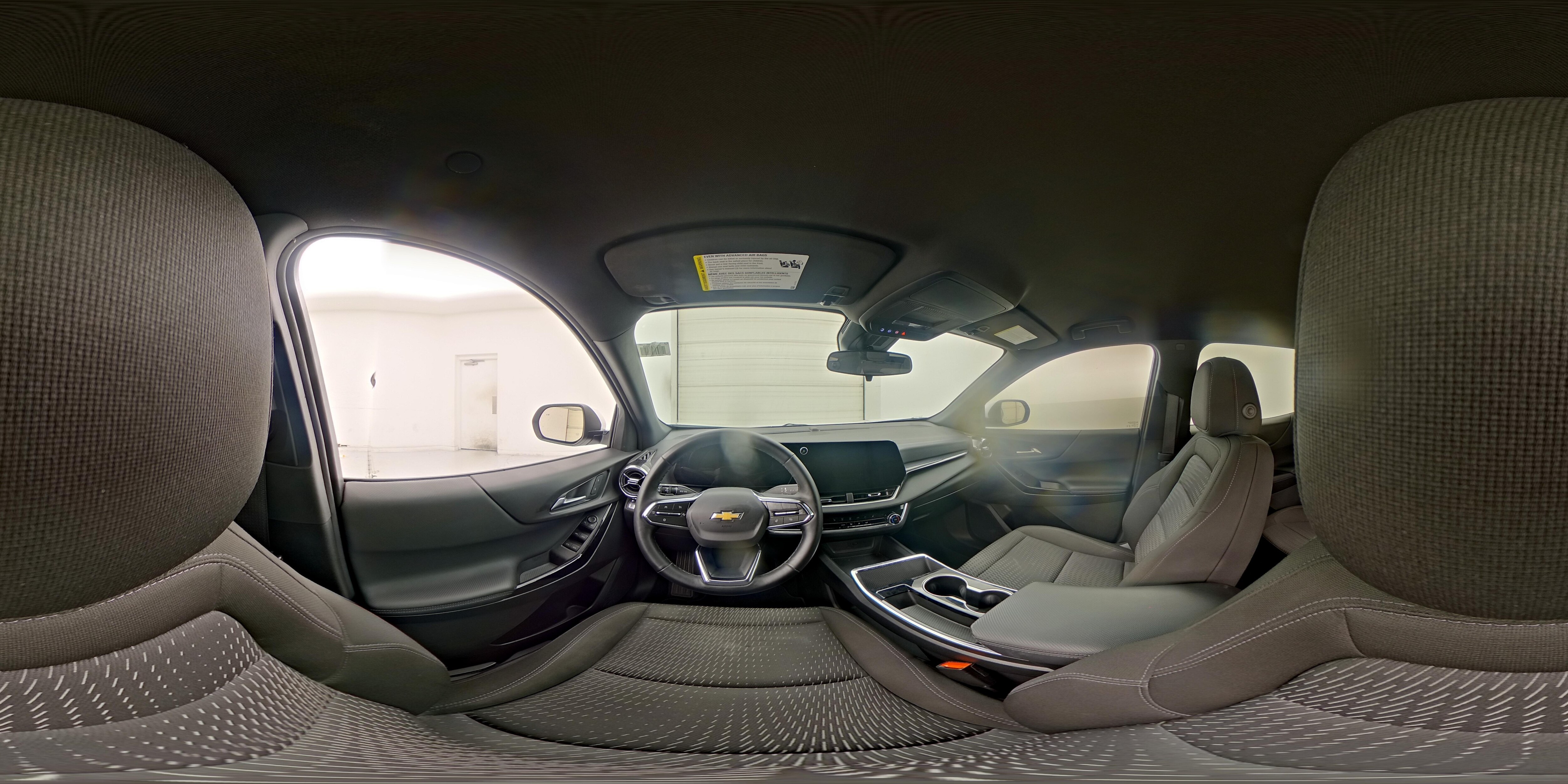 2025 Chevrolet Equinox LT - Photo 28