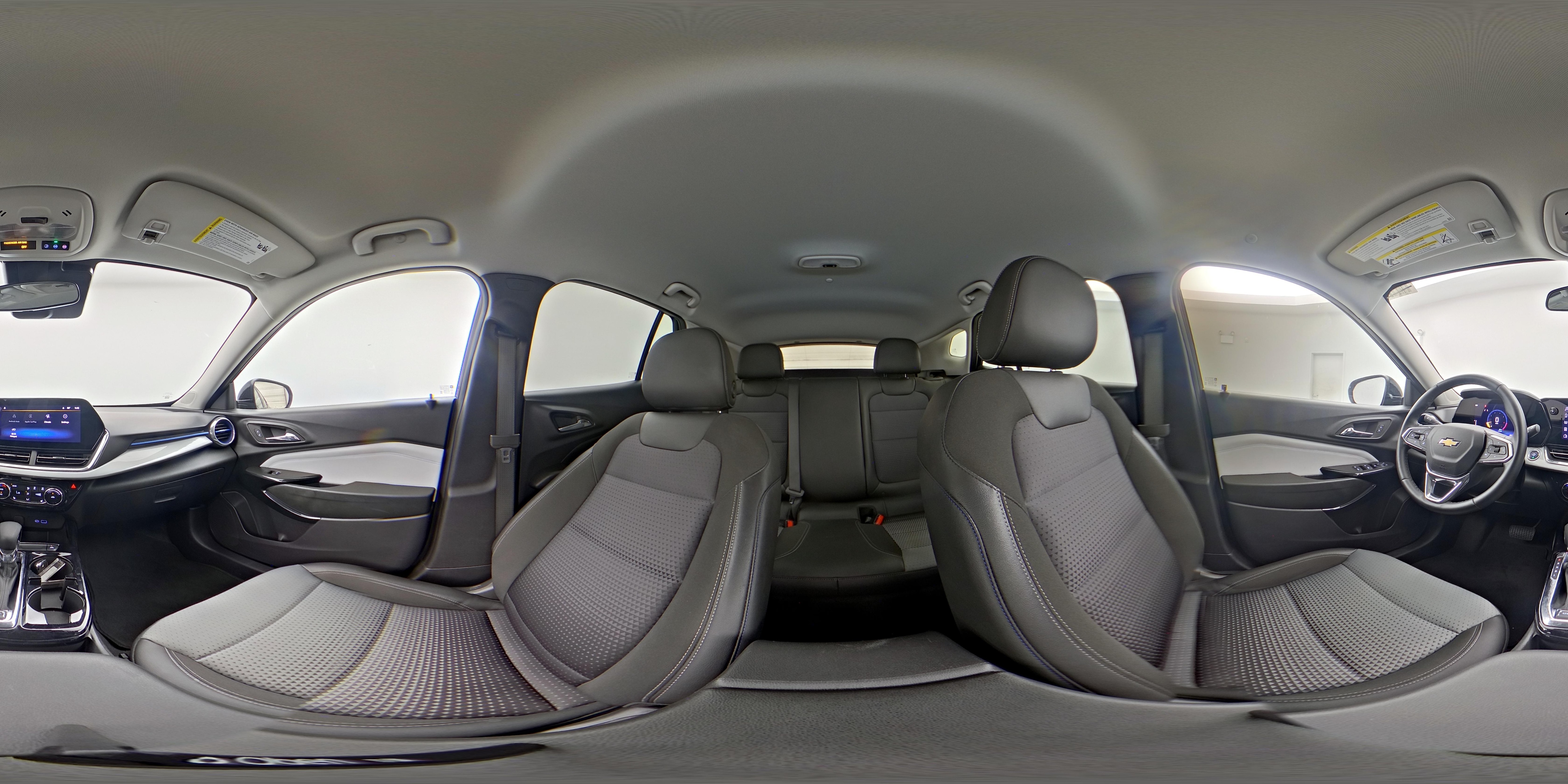2025 Chevrolet Trax LT - Photo 23