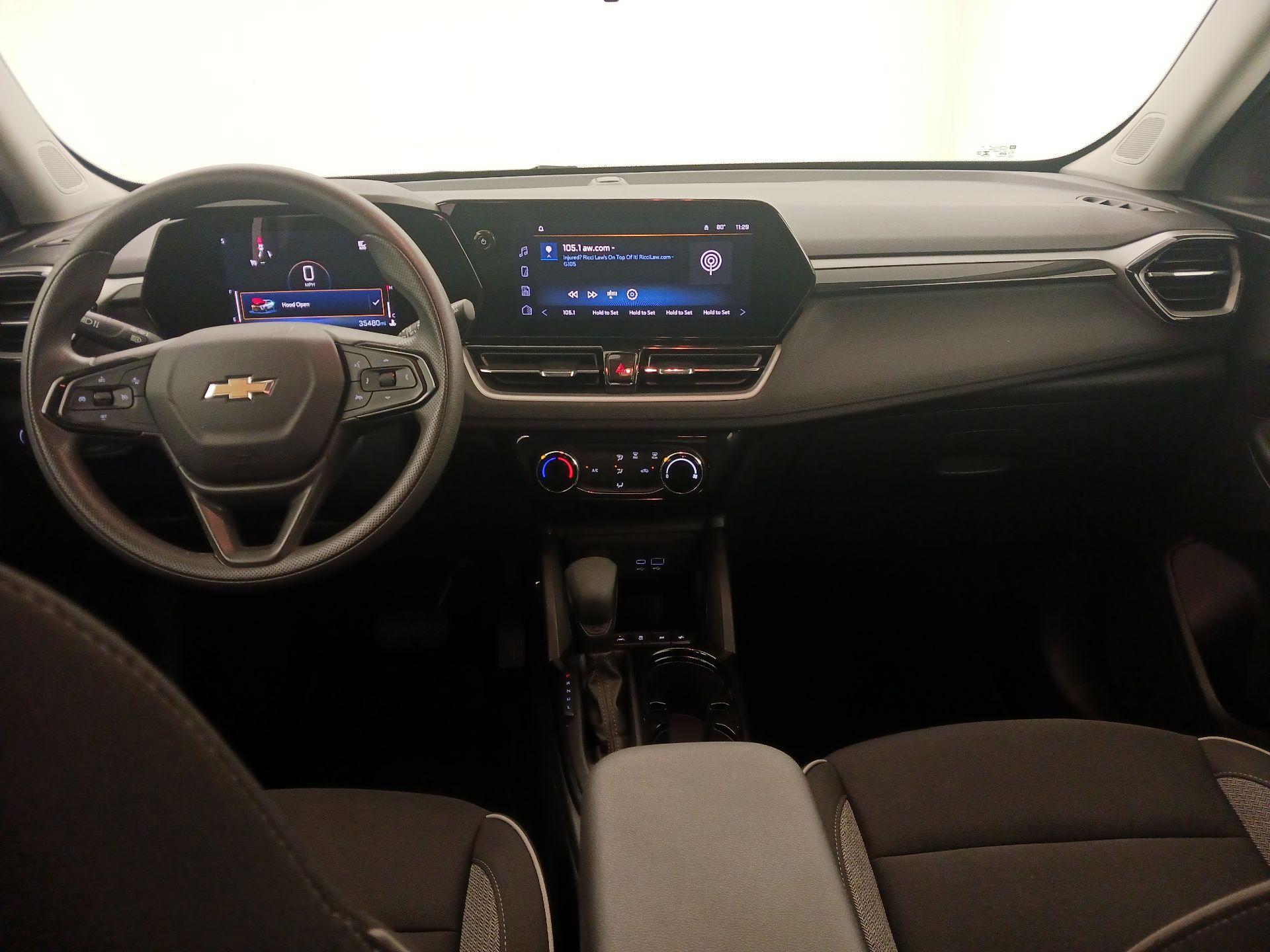 Thumbnail: 2025 Chevrolet TrailBlazer - 9