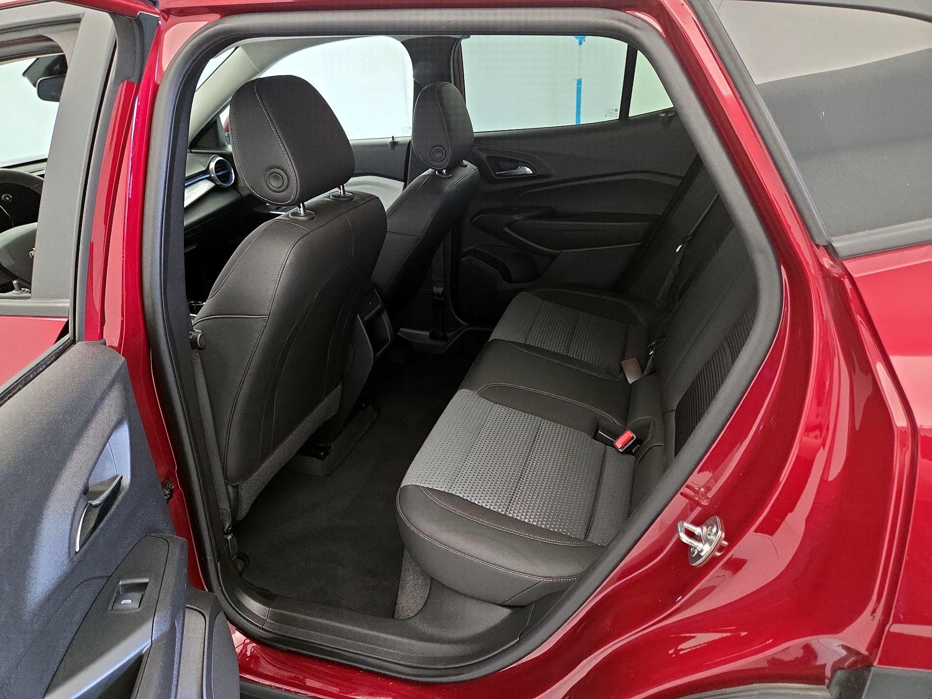Thumbnail: 2025 Chevrolet Trax - 19