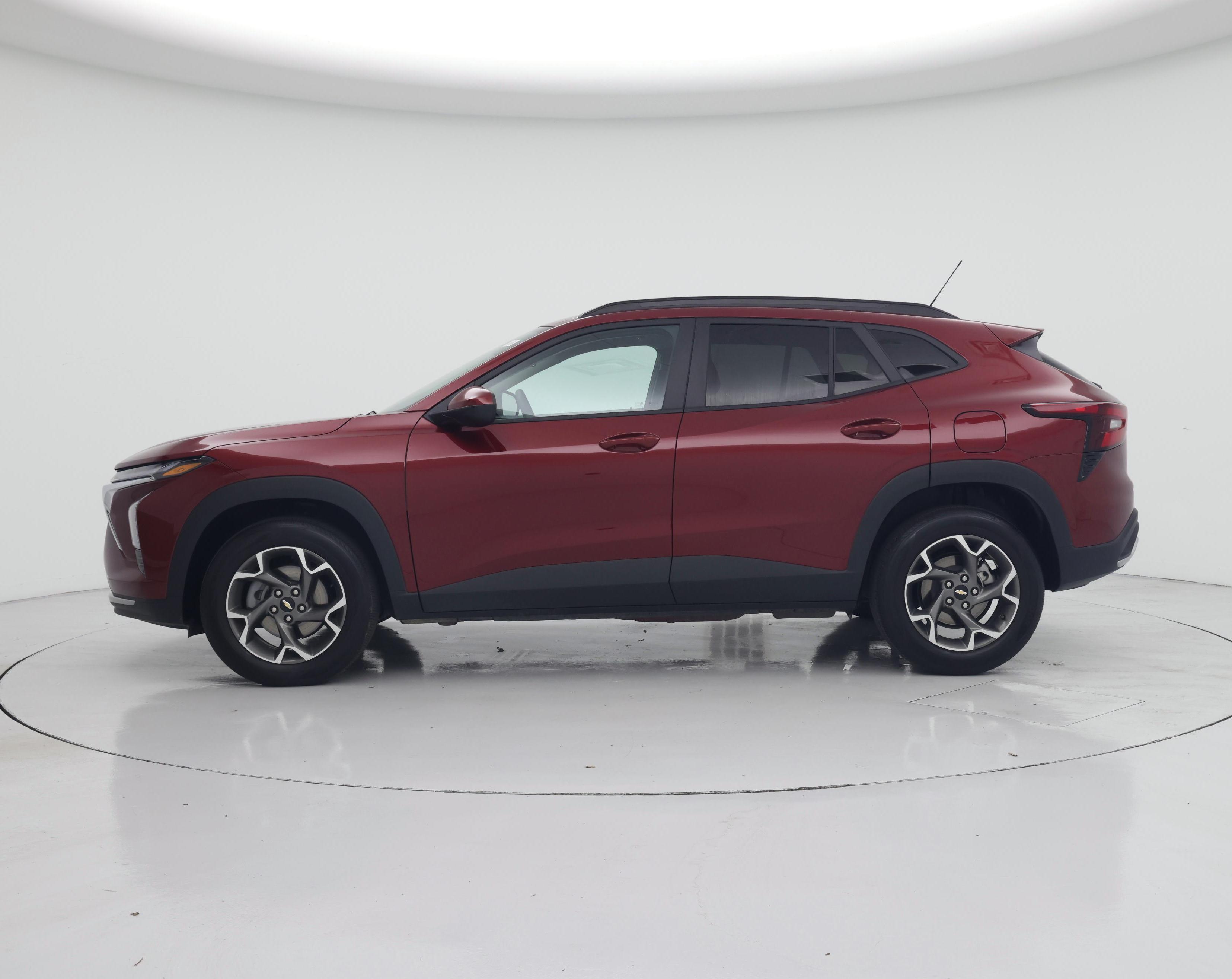 Thumbnail: 2025 Chevrolet Trax - 3
