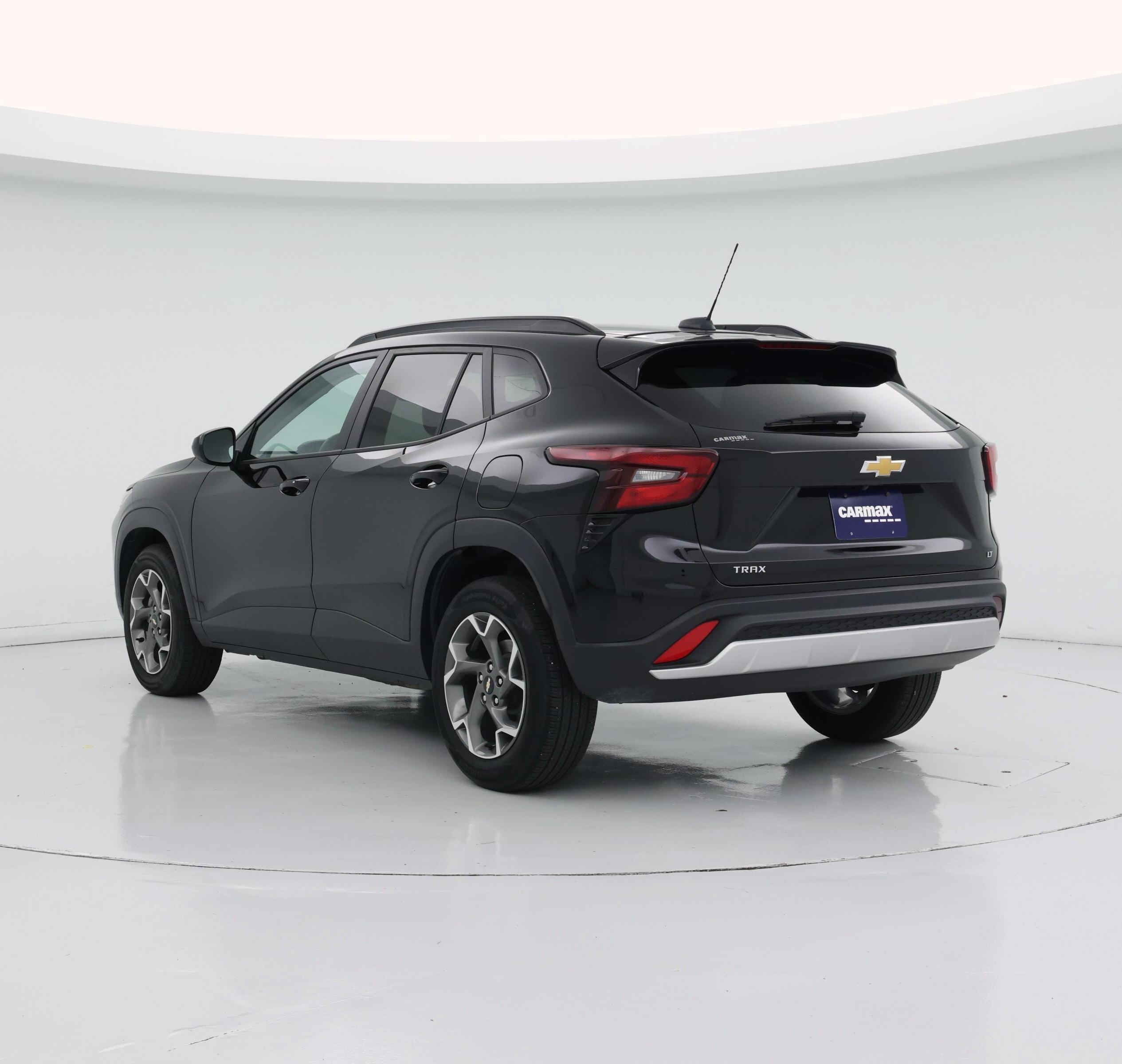 Thumbnail: 2025 Chevrolet Trax - 2
