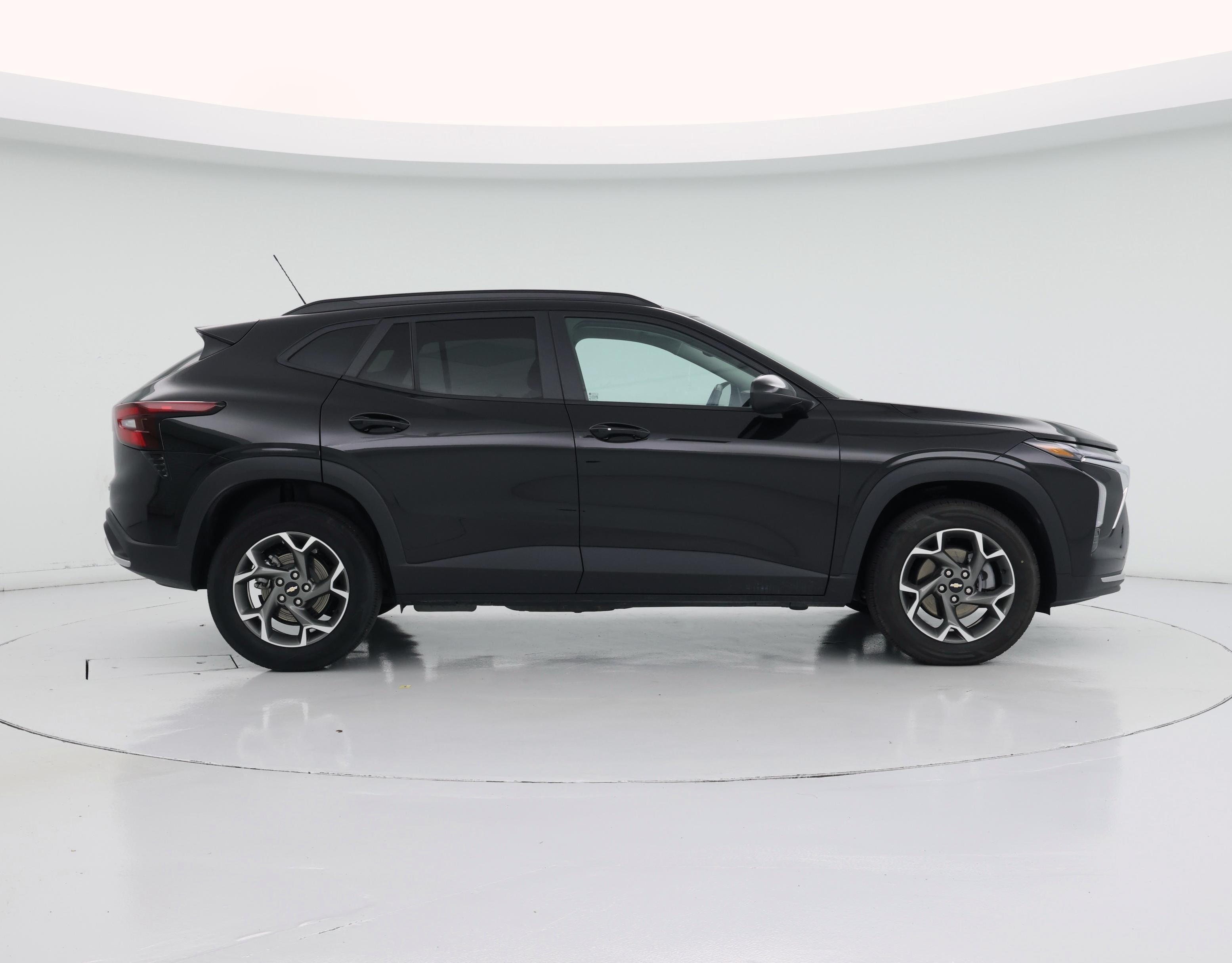 Thumbnail: 2025 Chevrolet Trax - 7