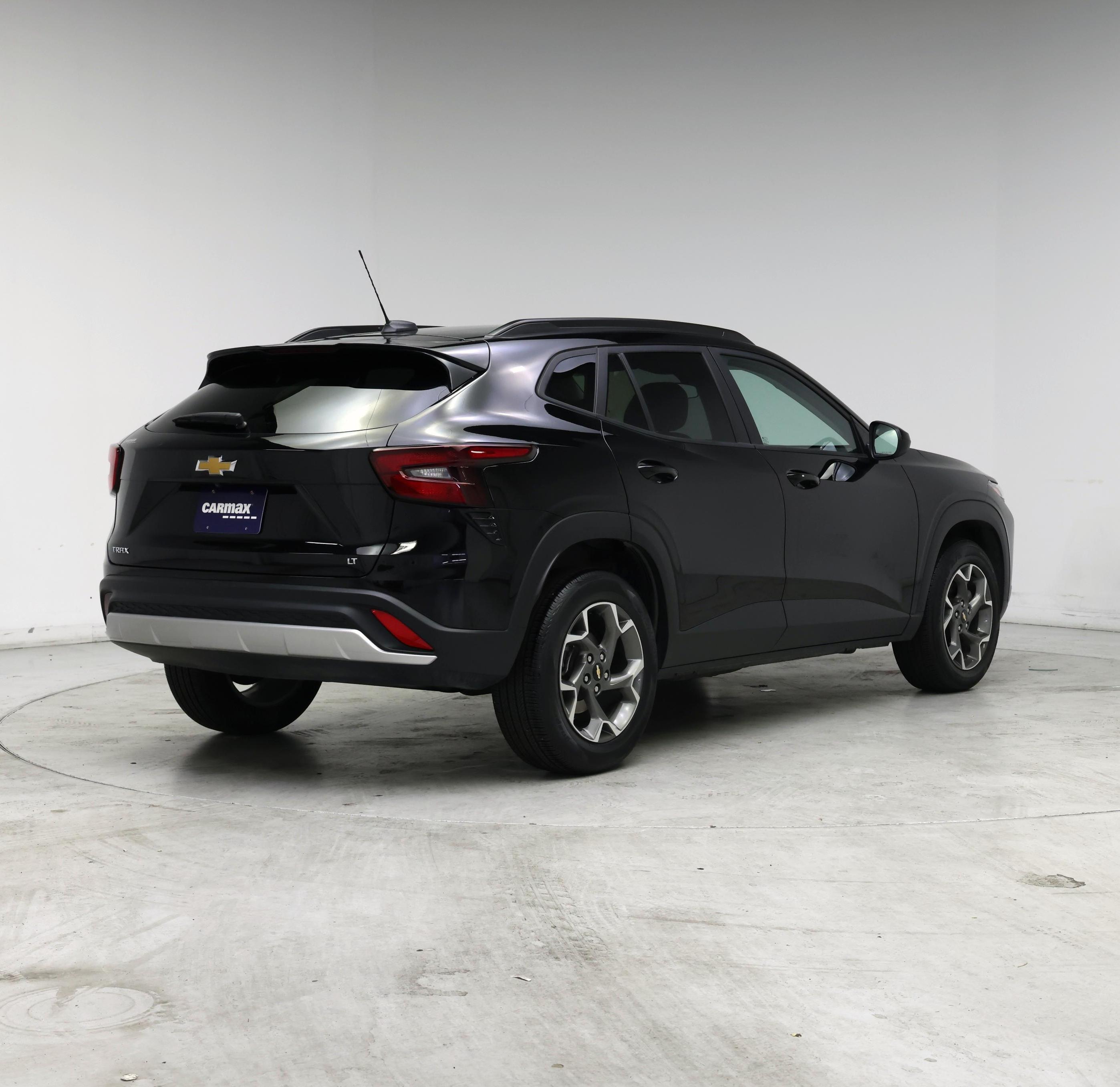 Thumbnail: 2025 Chevrolet Trax - 8