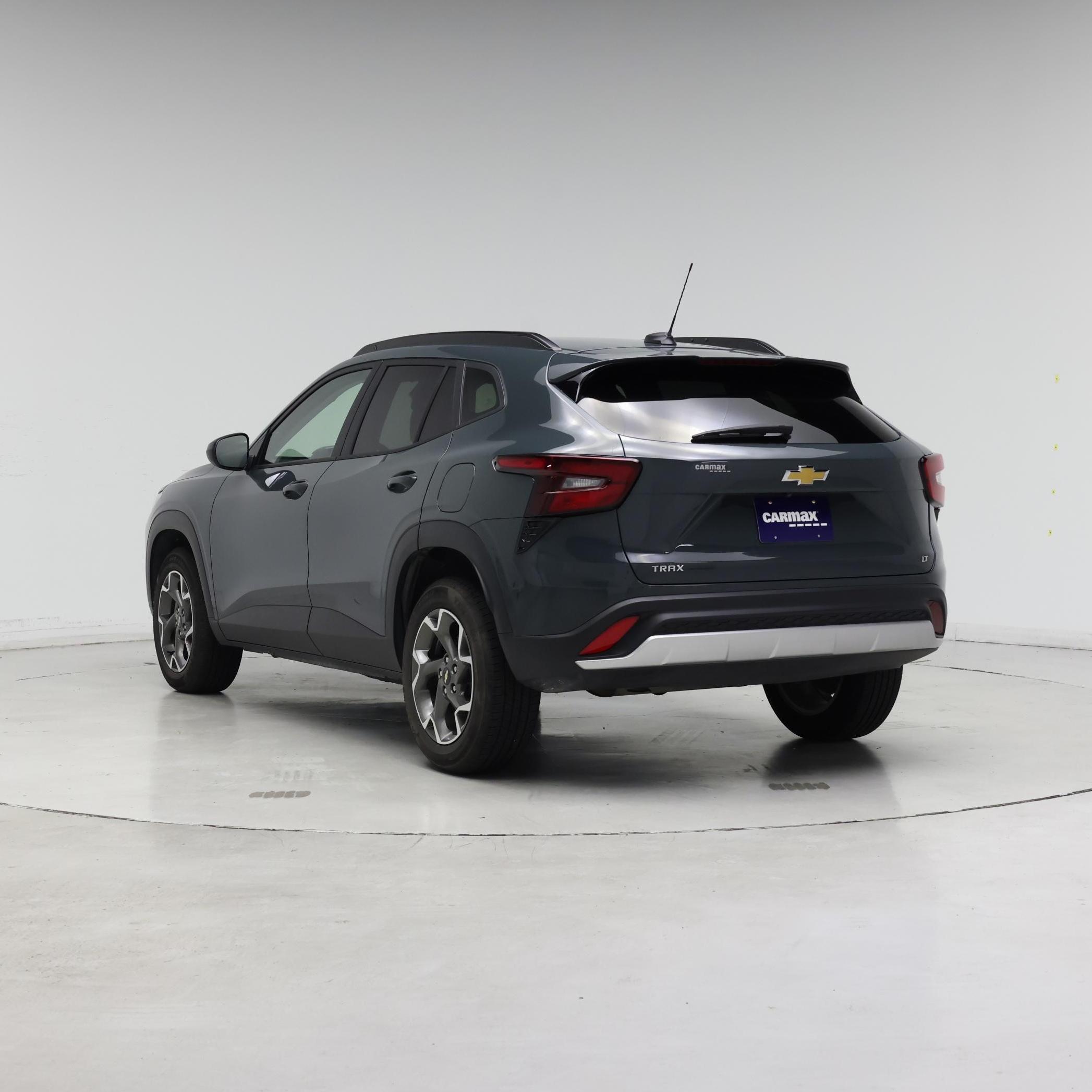 Thumbnail: 2025 Chevrolet Trax - 2