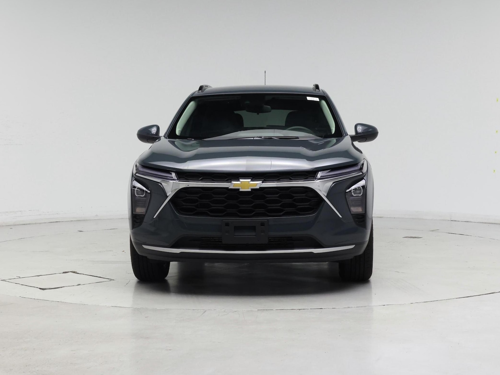 2025 Chevrolet Trax LT - Photo 6