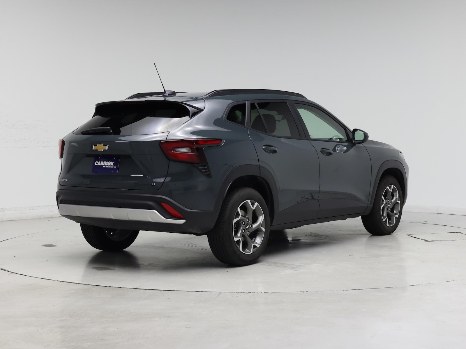 2025 Chevrolet Trax LT - Photo 9