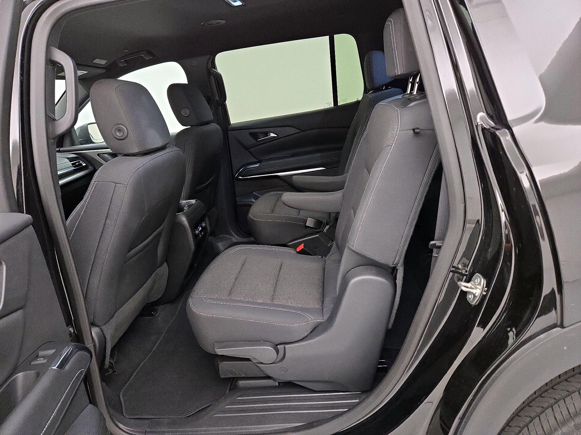 Thumbnail: 2025 Chevrolet Traverse - 19