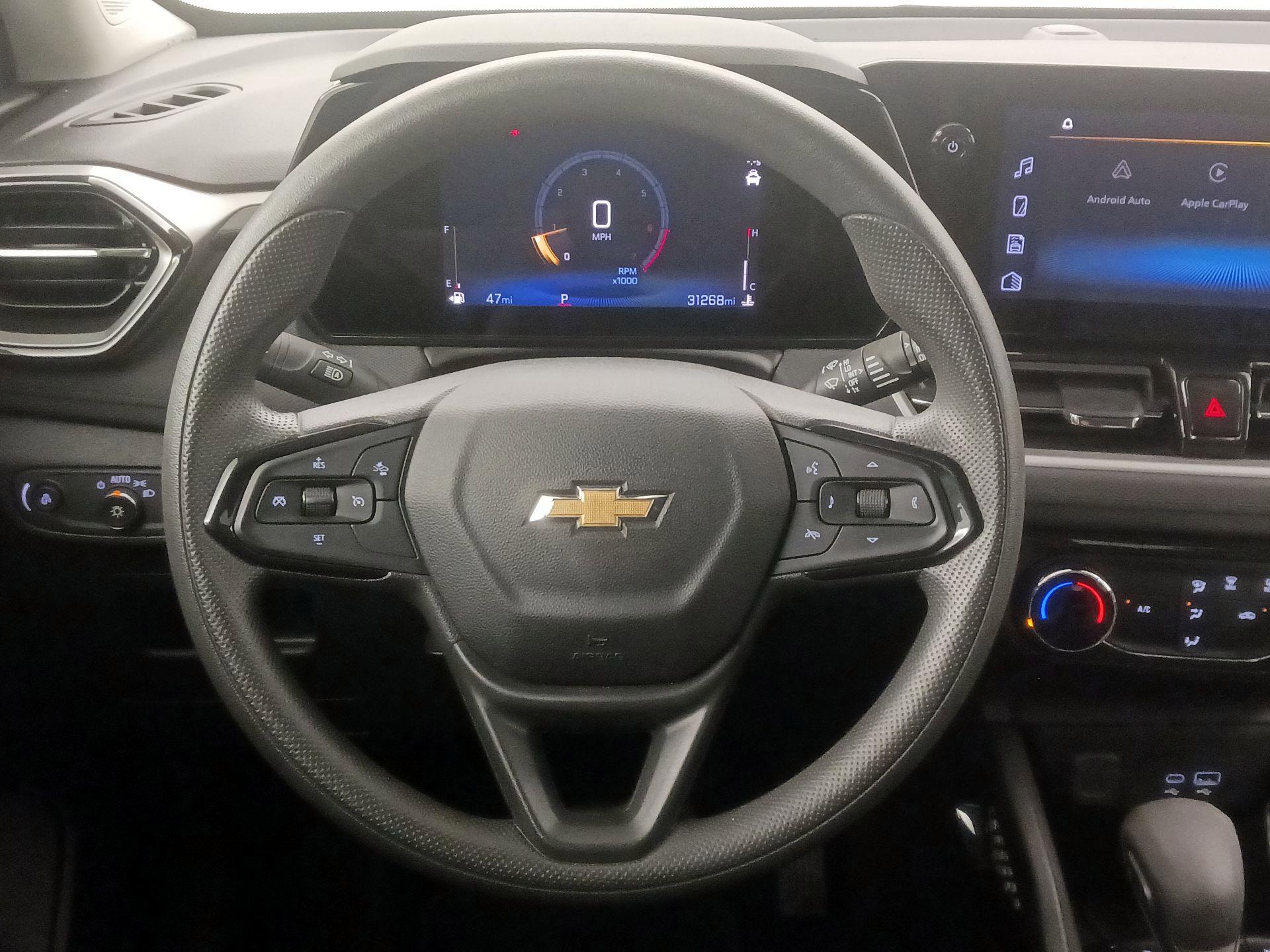 Thumbnail: 2025 Chevrolet TrailBlazer - 10