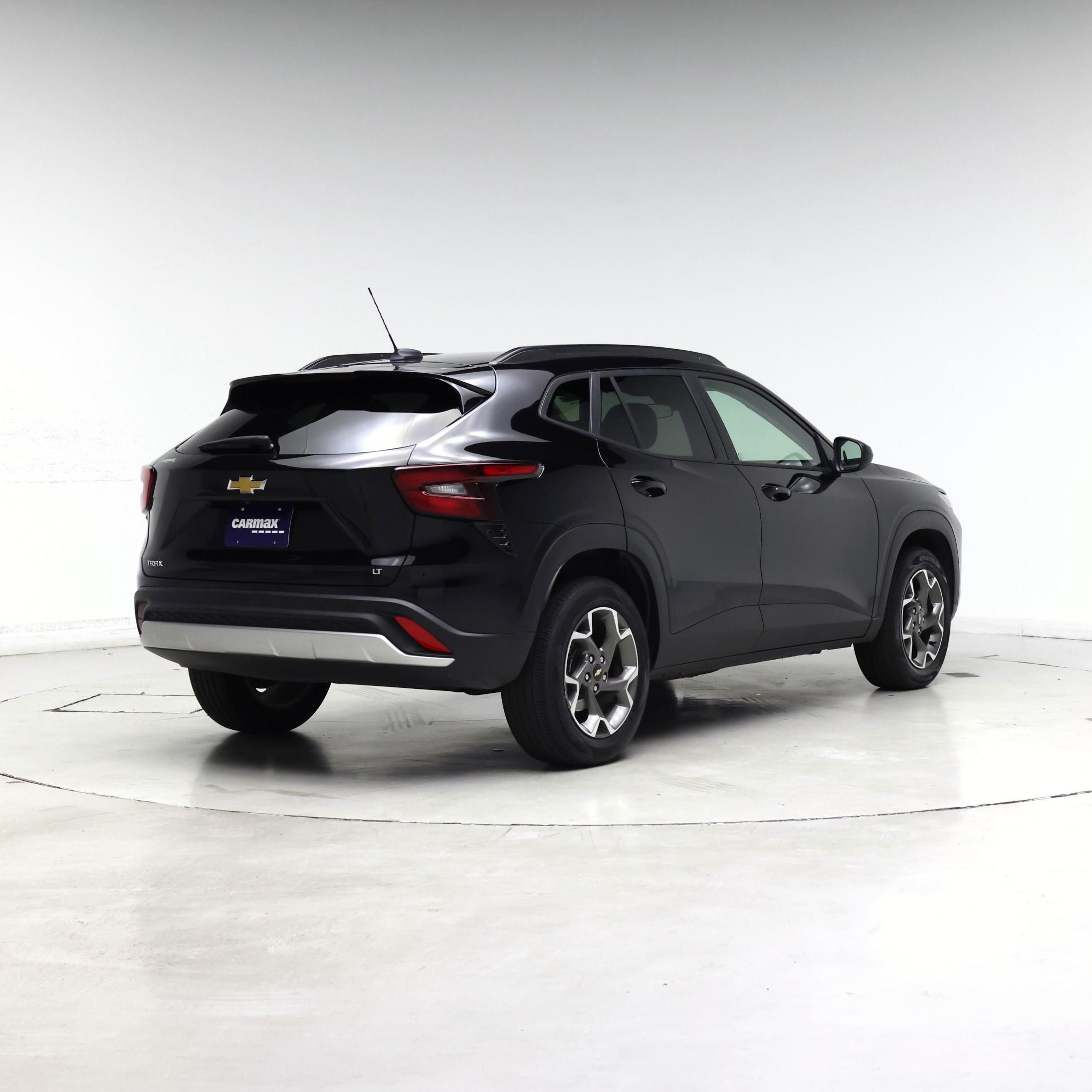 Thumbnail: 2025 Chevrolet Trax - 8