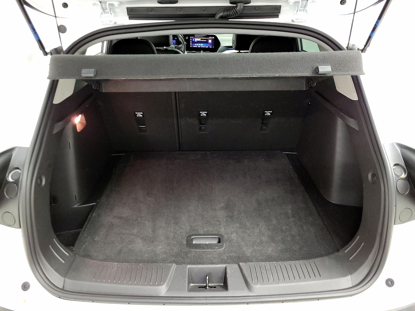 2025 Chevrolet Trax LT - Photo 22