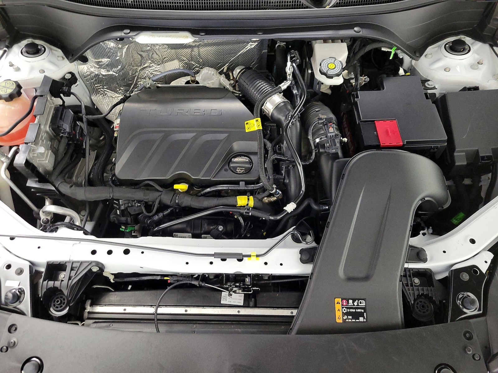 2025 Chevrolet Trax LT - Photo 23