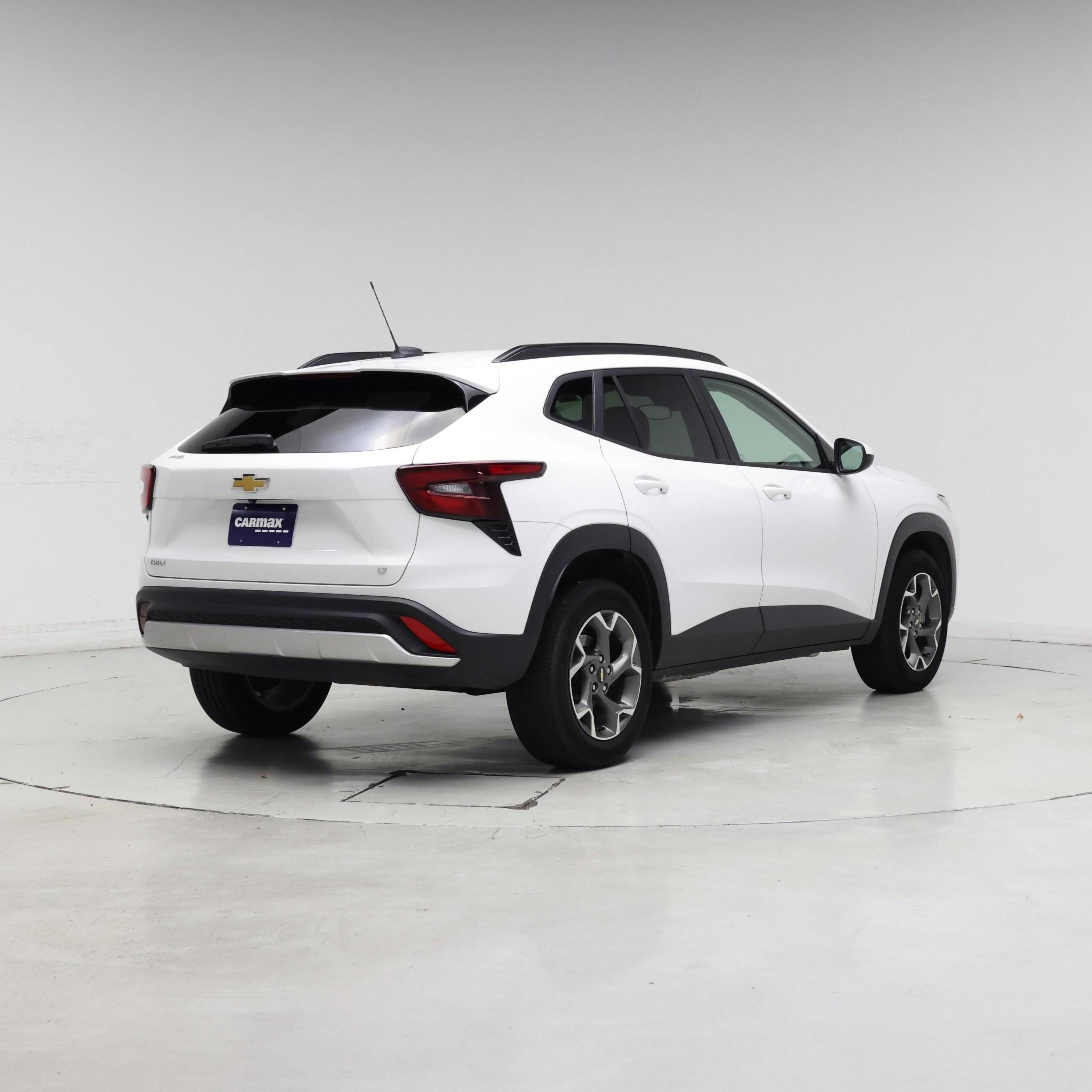 Thumbnail: 2025 Chevrolet Trax - 8