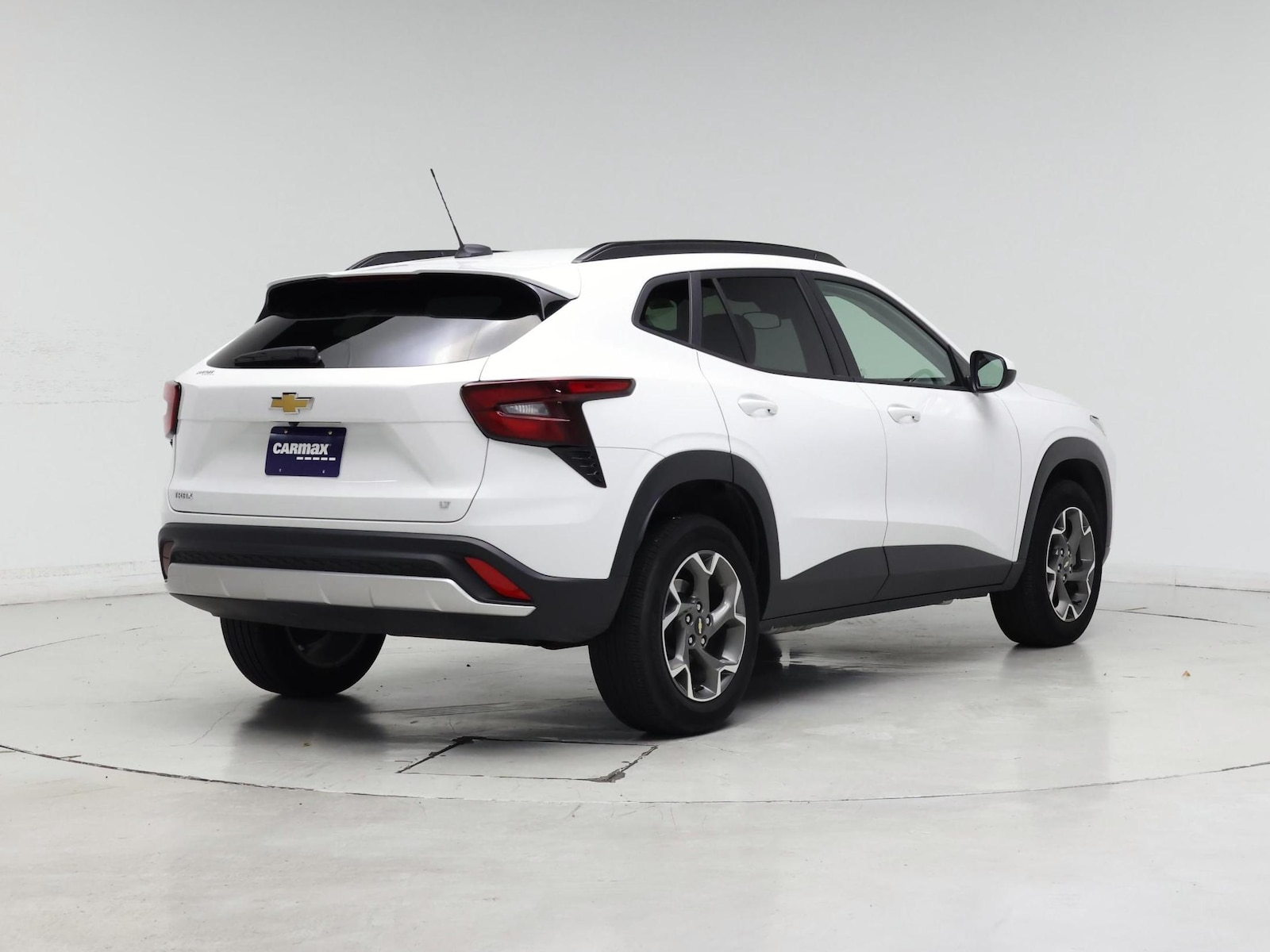 2025 Chevrolet Trax LT - Photo 9